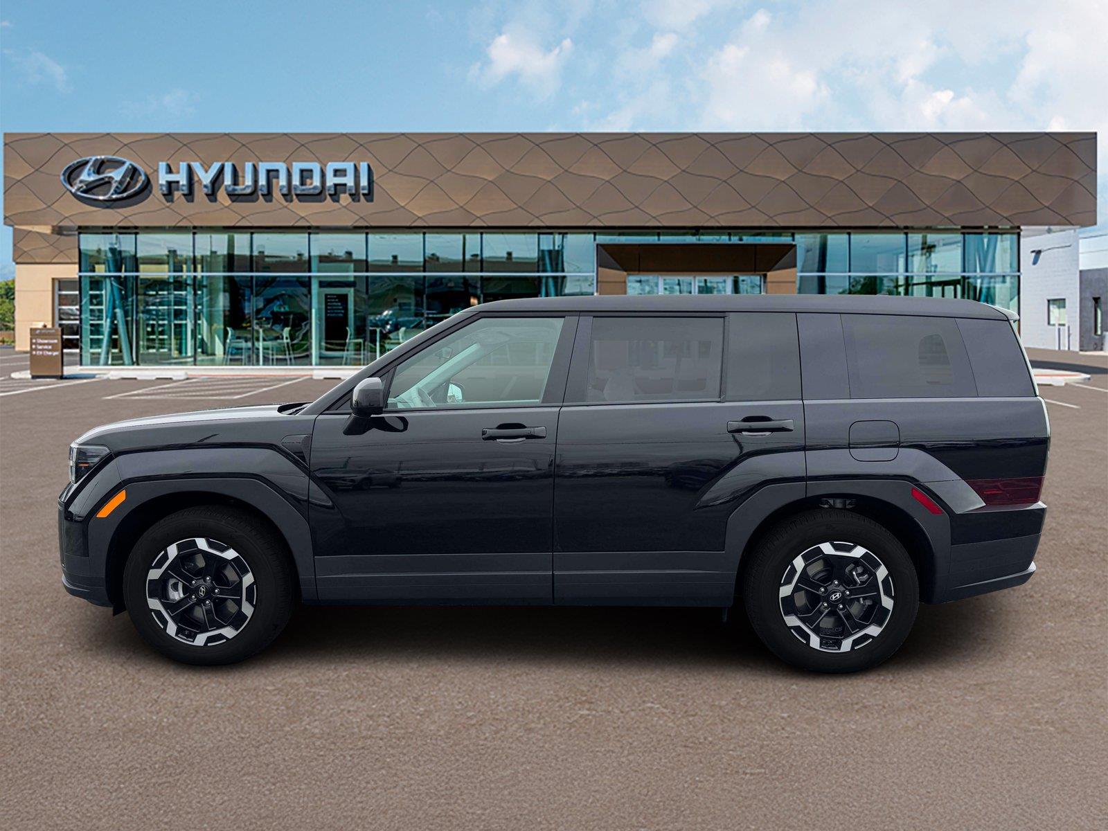 New 2027 Phantom Black Hyundai SE image 3
