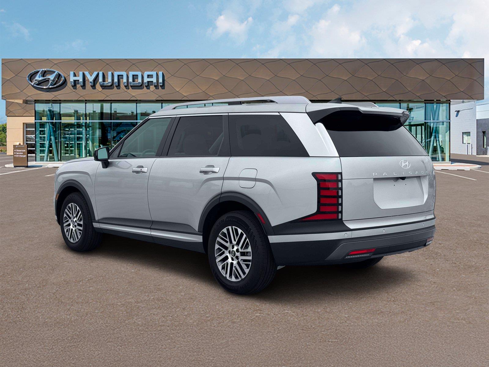 New 2027 Shimmering Silver Hyundai SEL 8P image 4