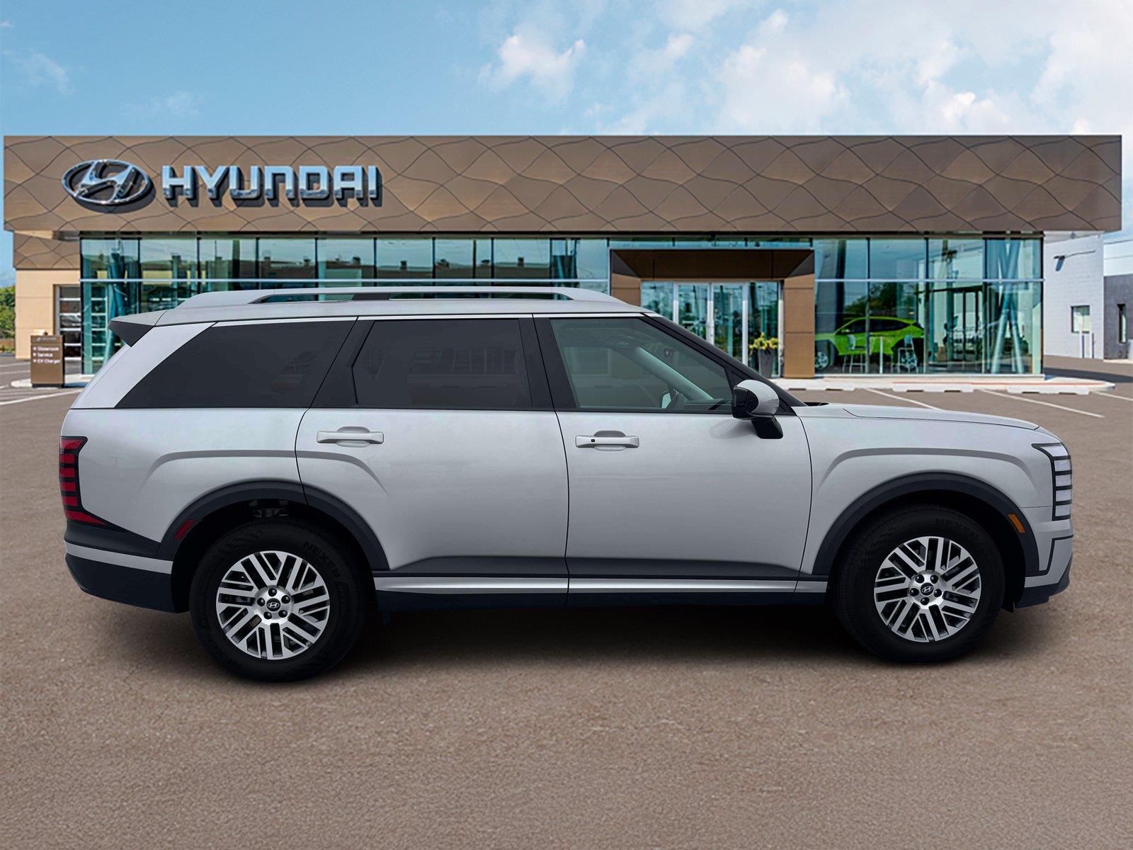 New 2027 Shimmering Silver Hyundai SEL 8P image 9