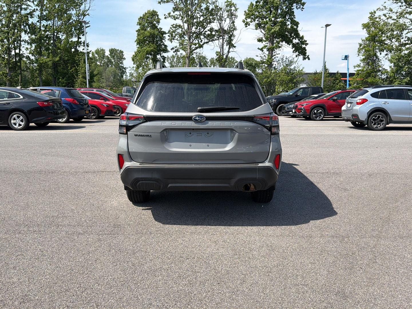 Certified Used 2025 River Rock Pearl Subaru Premium image 5