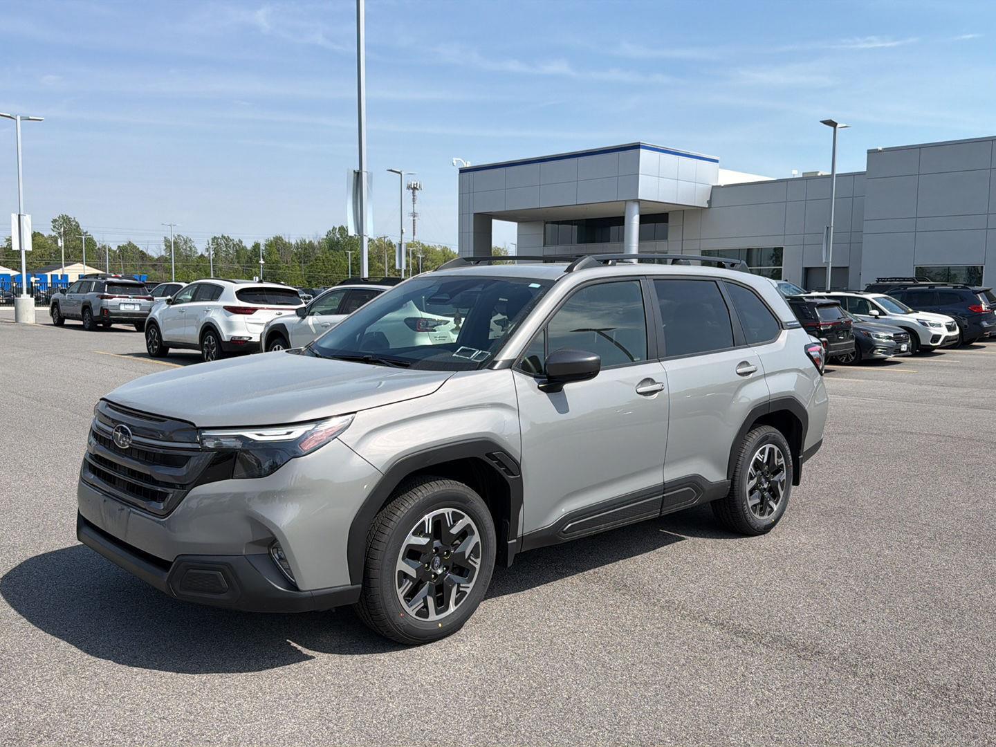 Certified Used 2025 River Rock Pearl Subaru Premium image 8