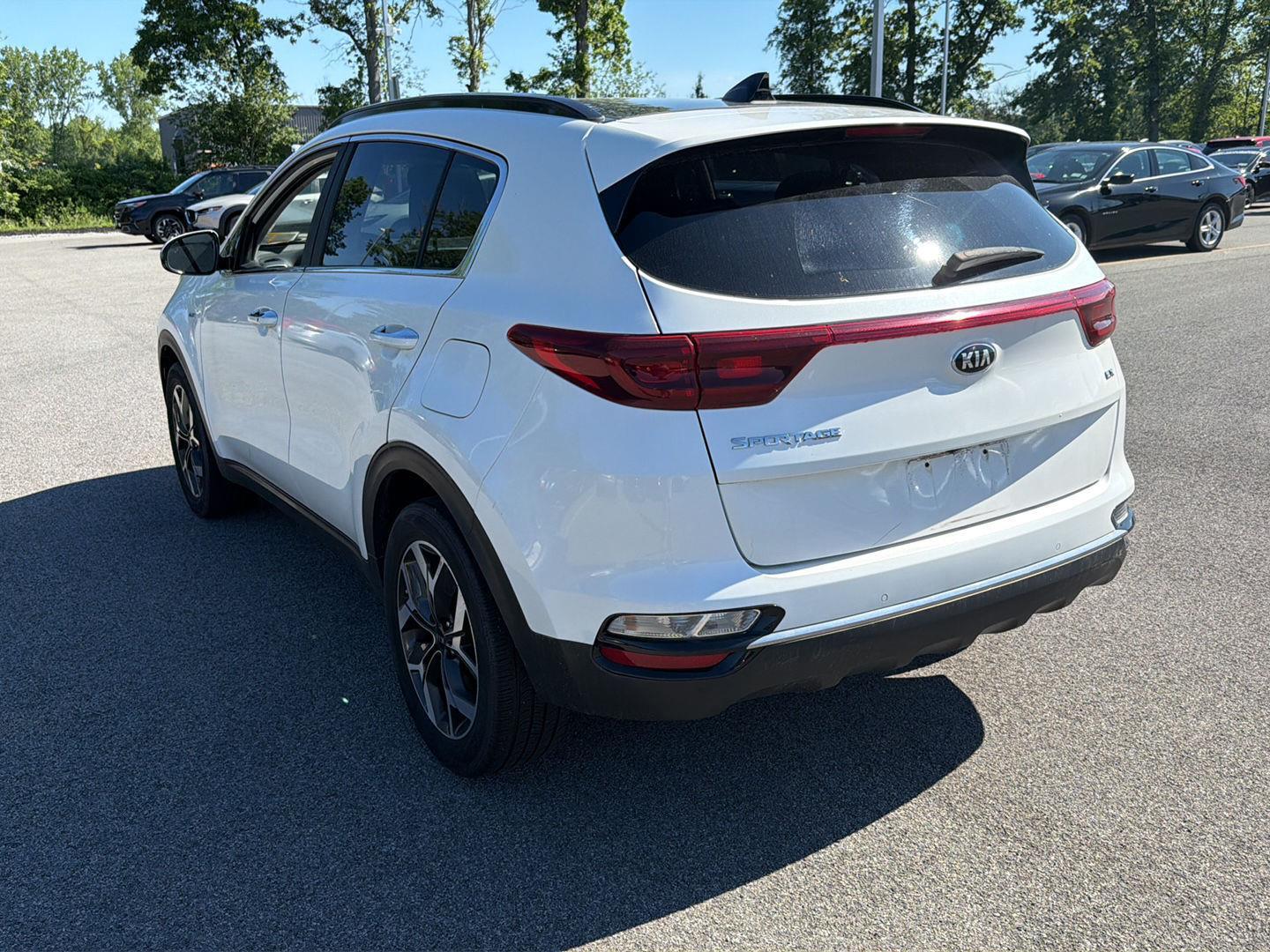 Used 2020 Snow White Pearl Kia EX image 6