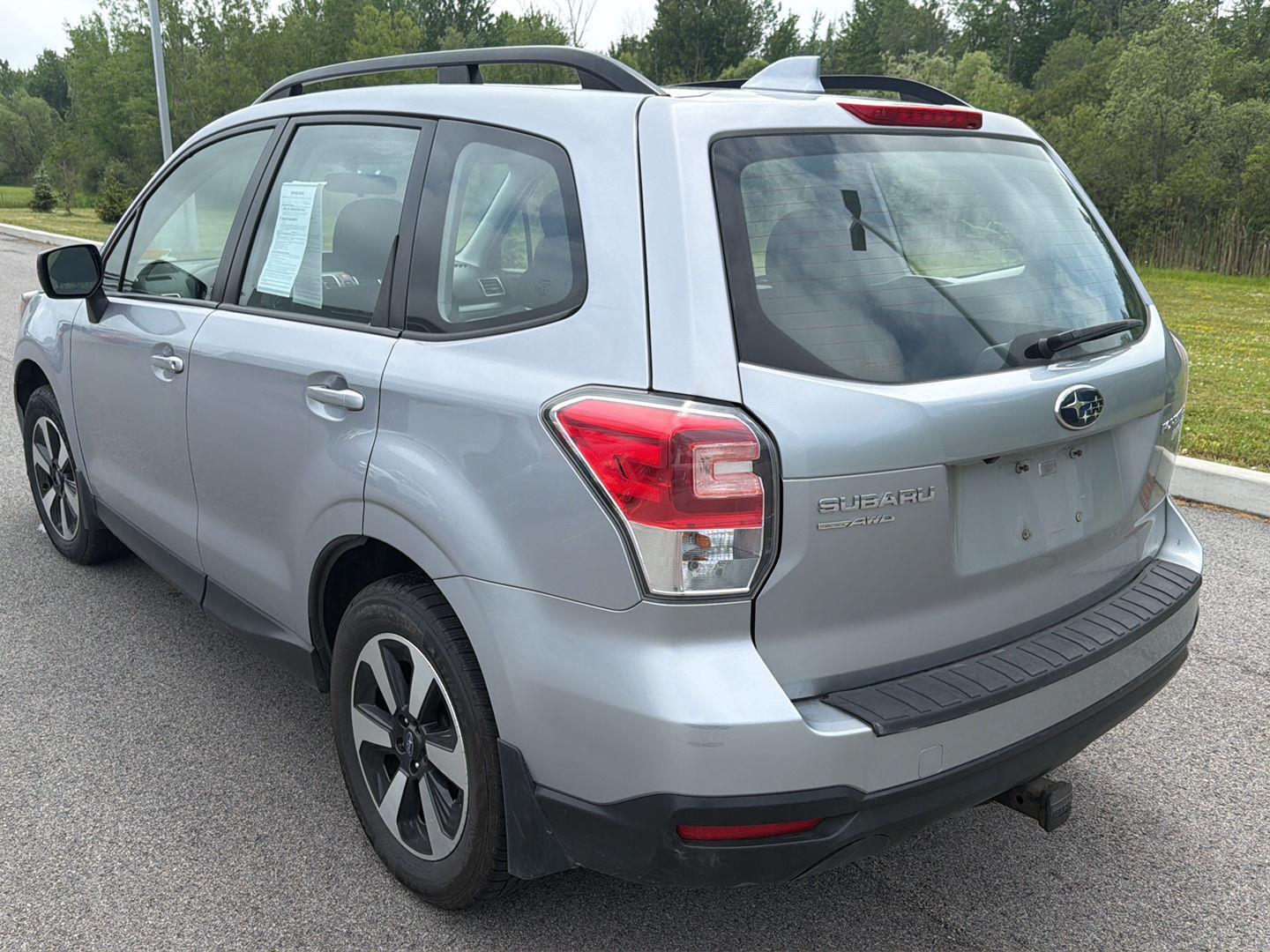 Used 2017 Ice Silver Metallic Subaru  image 6