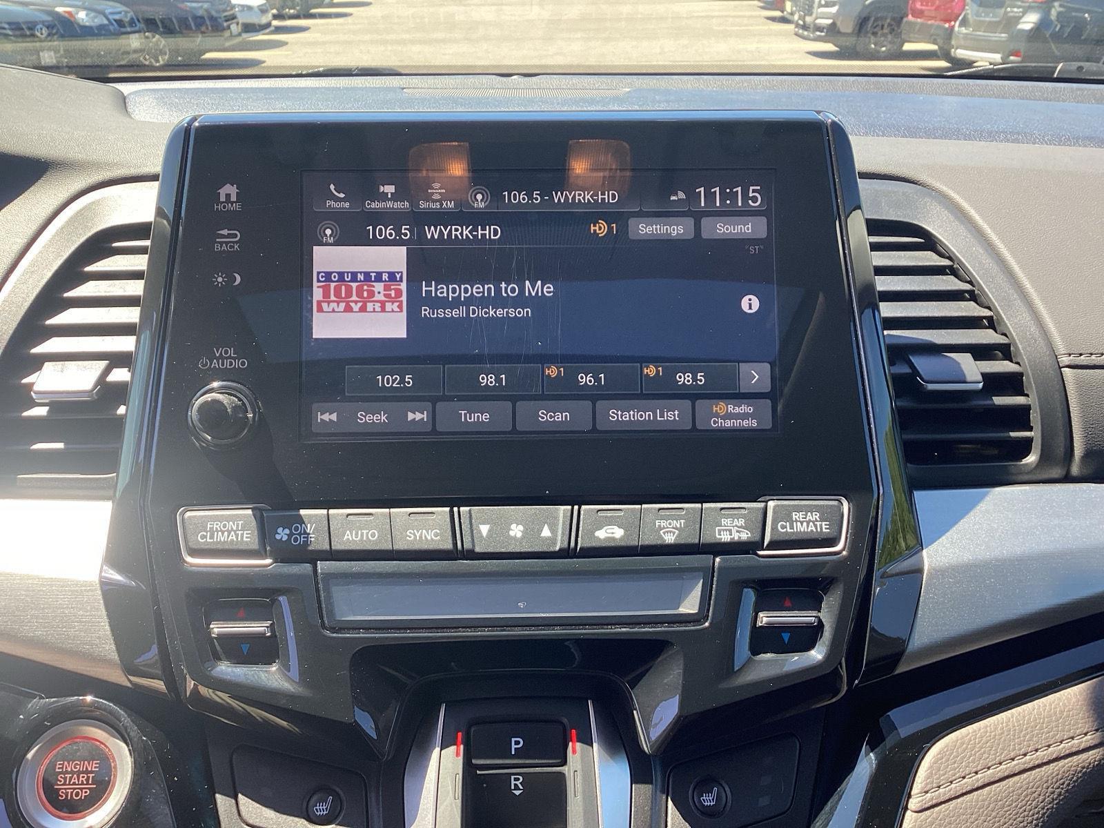 Used 2021 Lunar Silver Metallic Honda Touring image 25