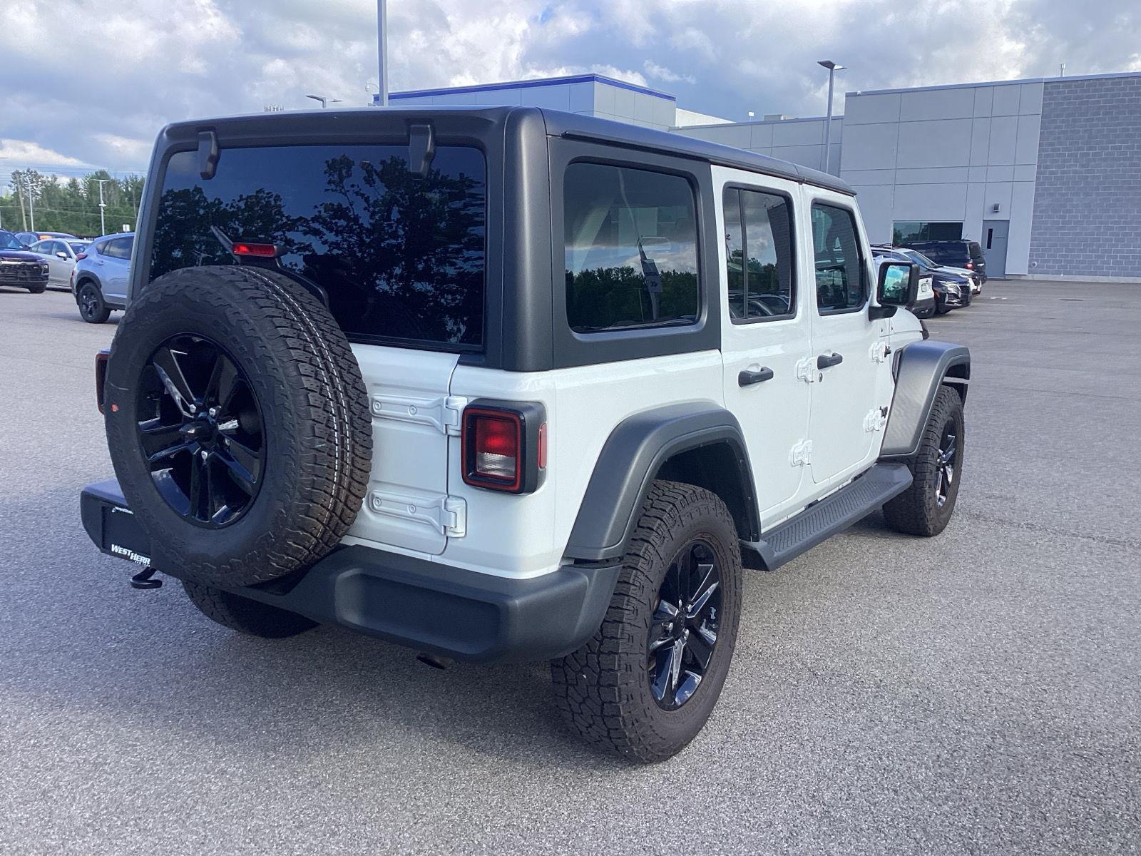 Used 2021 Bright White Clearcoat Jeep Unlimited Sport Altitude image 8