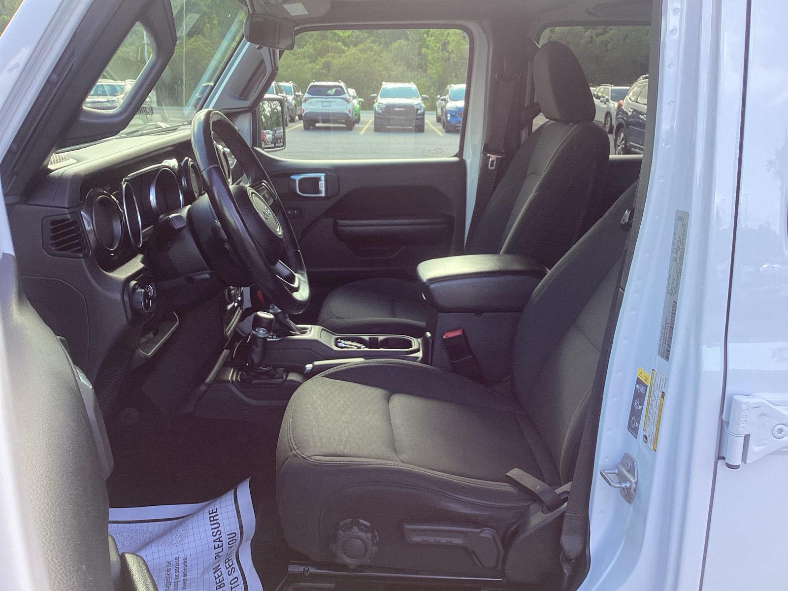 Used 2021 Bright White Clearcoat Jeep Unlimited Sport Altitude image 14
