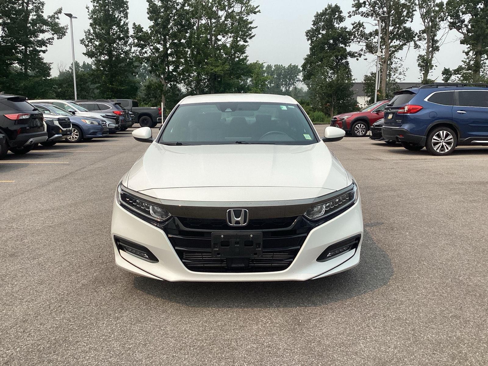 Used 2020 Platinum White Pearl Honda Sport image 2