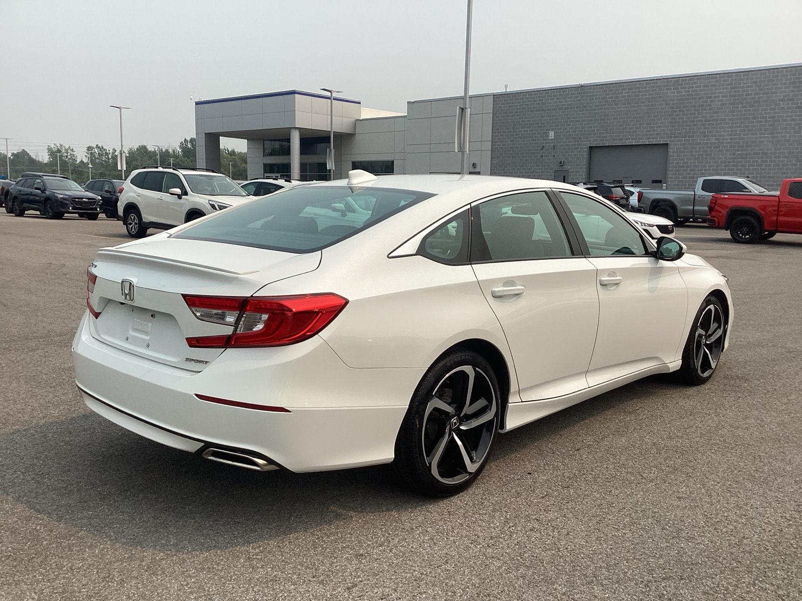 Used 2020 Platinum White Pearl Honda Sport image 7