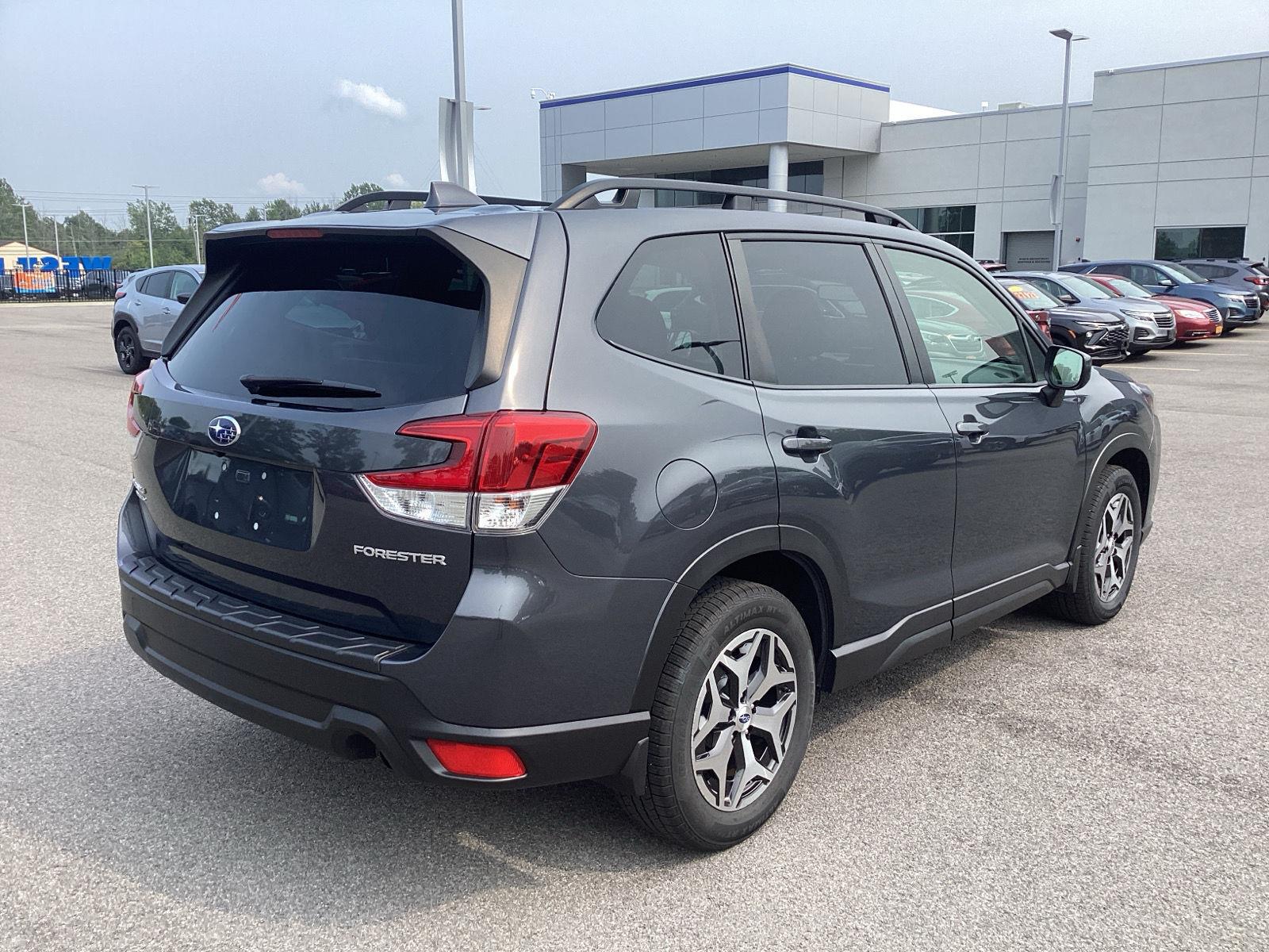 Certified Used 2022 Magnetite Gray Metallic Subaru Premium image 8