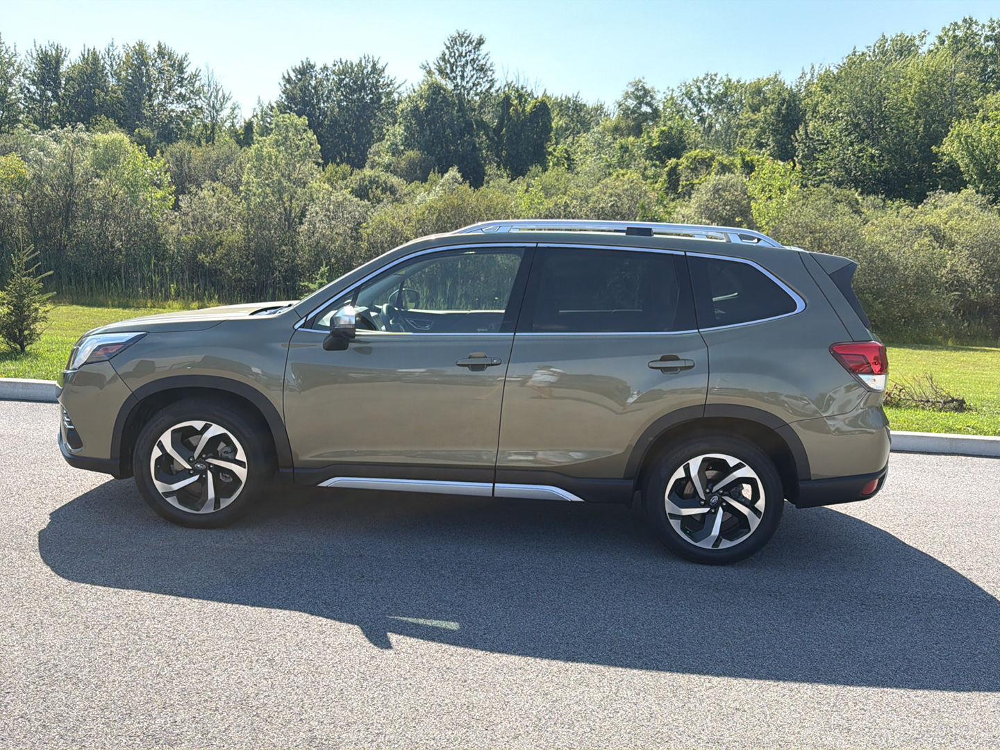 Certified Used 2023 Autumn Green Metallic Subaru Touring image 7