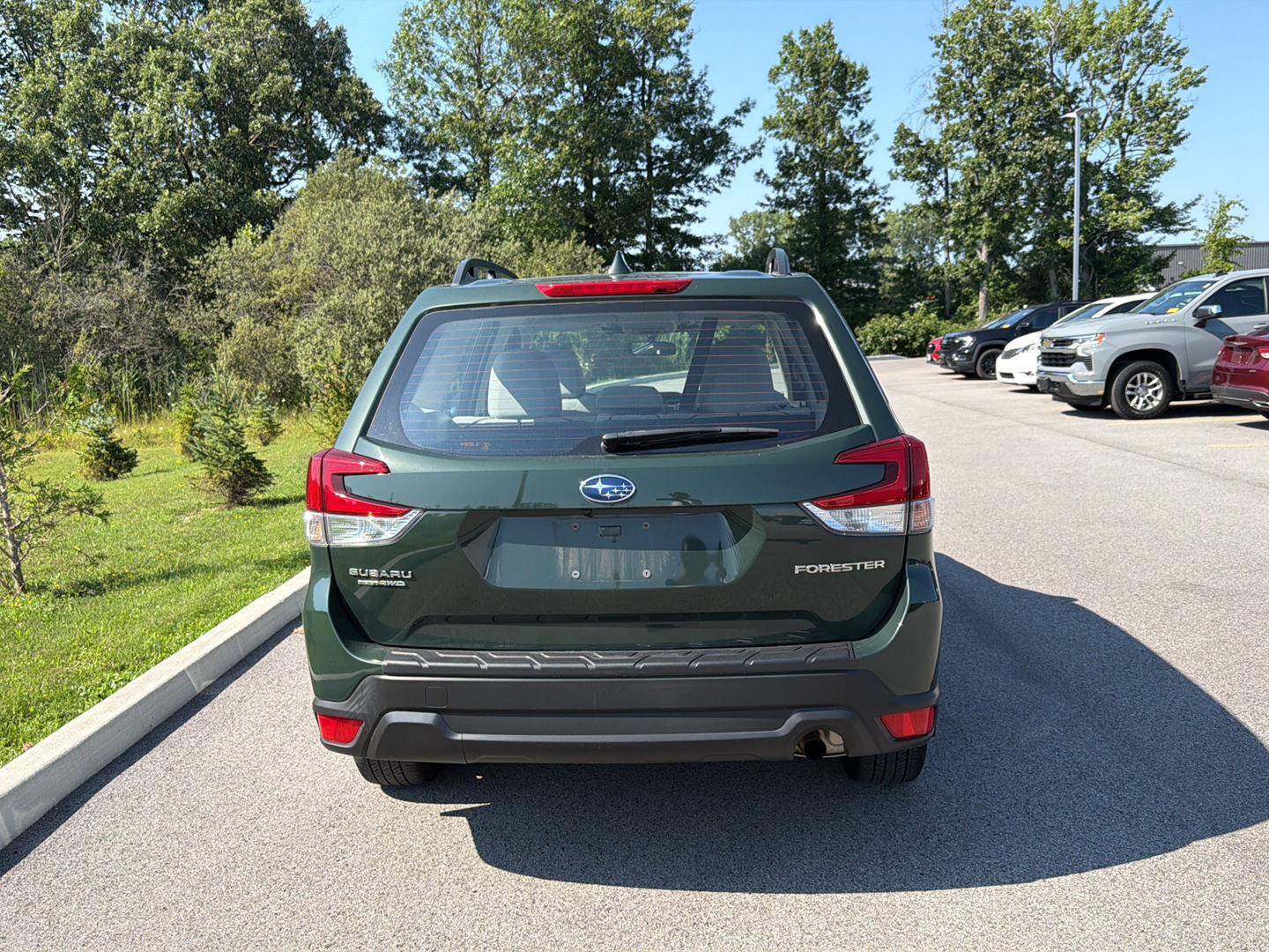 Certified Used 2023 Cascade Green Silica Subaru Base image 5