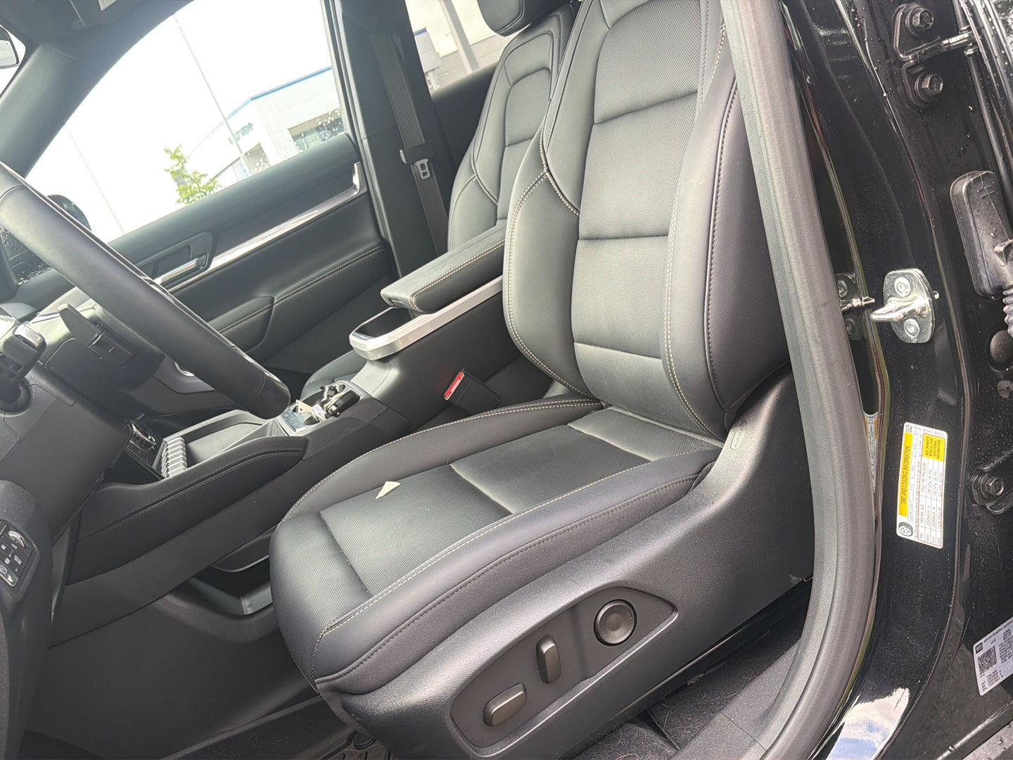 Used 2026 Ebony Twilight Metallic GMC AWD Elevation image 16