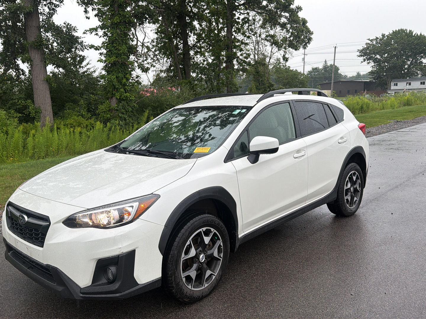 Used 2018 Crystal White Pearl Subaru Premium image 8