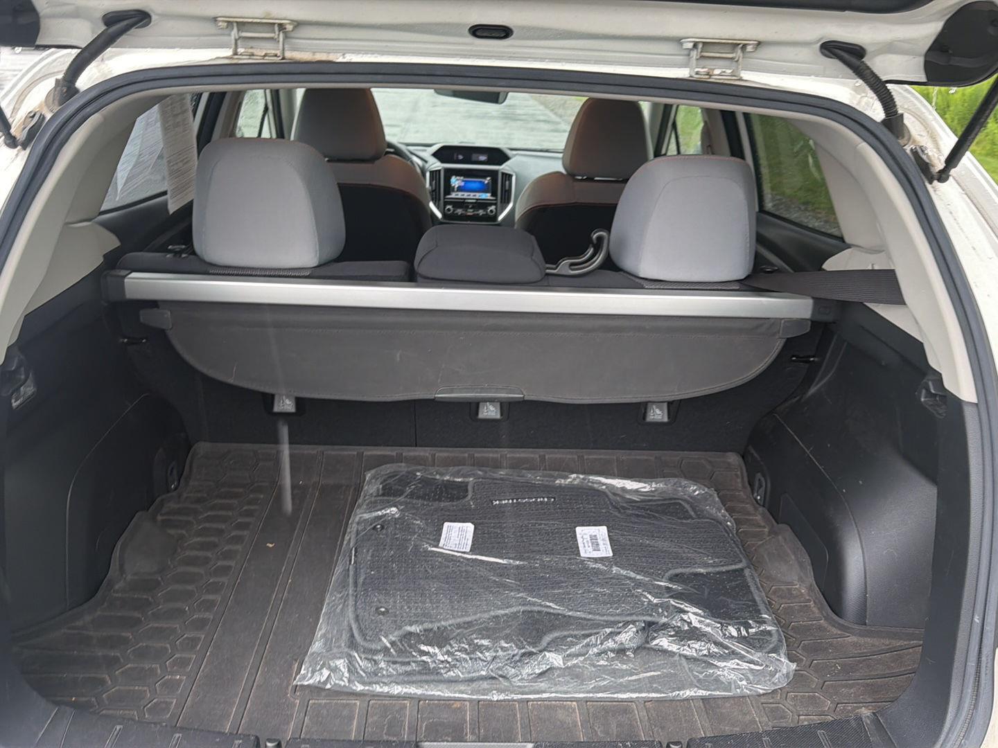 Used 2018 Crystal White Pearl Subaru Premium image 20