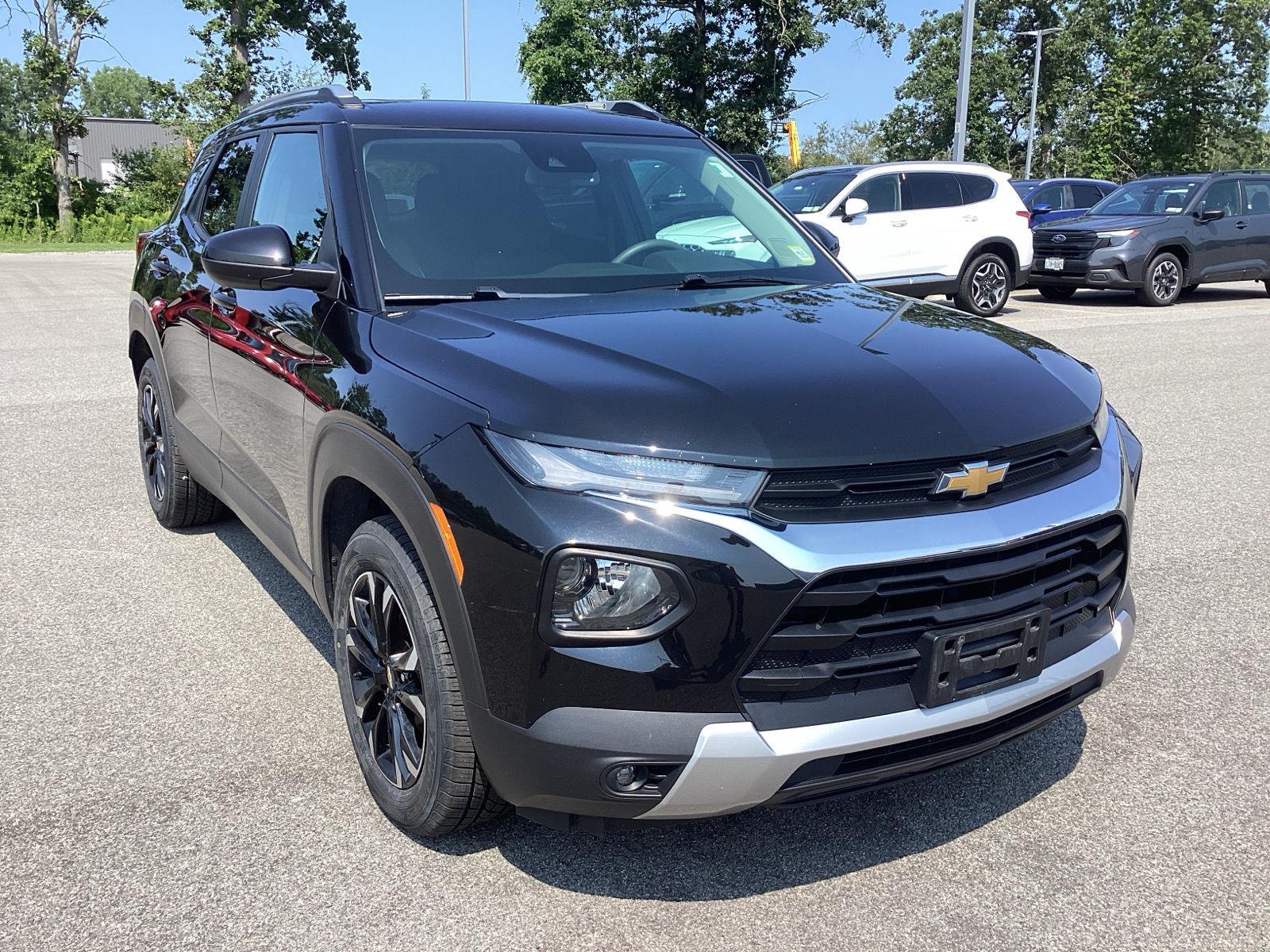 Used 2022 Mosaic Black Metallic Chevrolet LT image 11