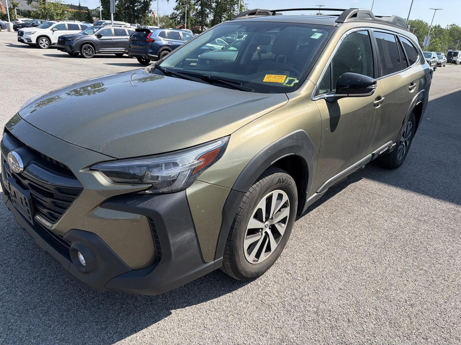 Used 2025 Autumn Green Metallic Subaru Premium image 3