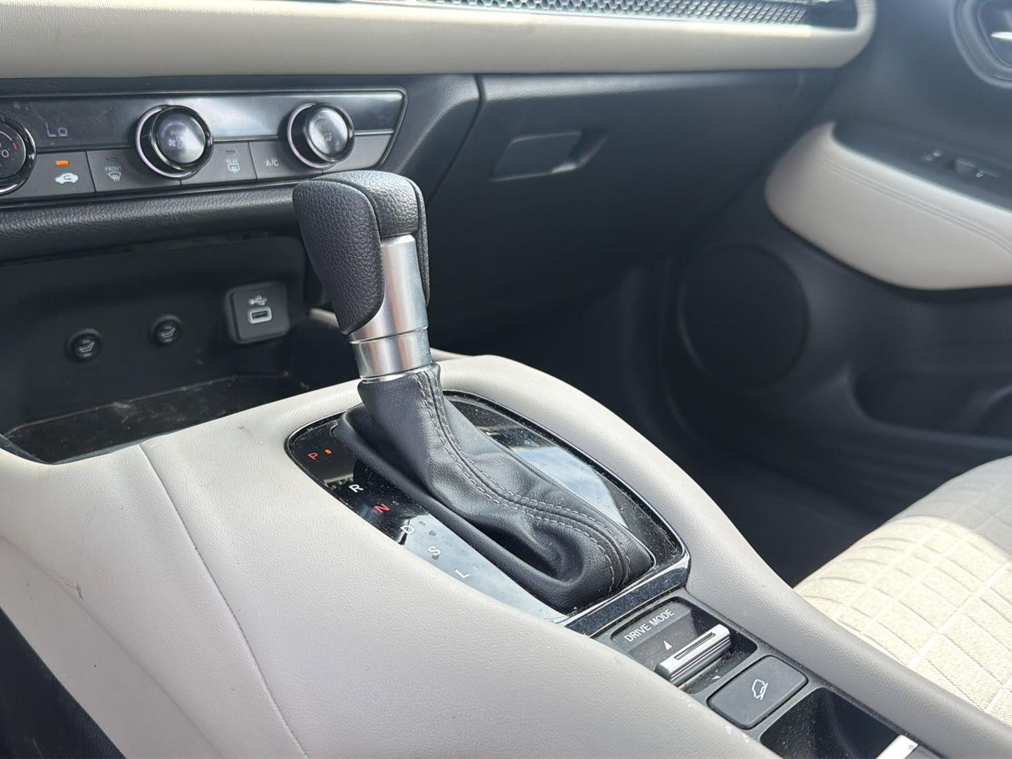 Used 2024 Modern Steel Metallic Honda LX image 15