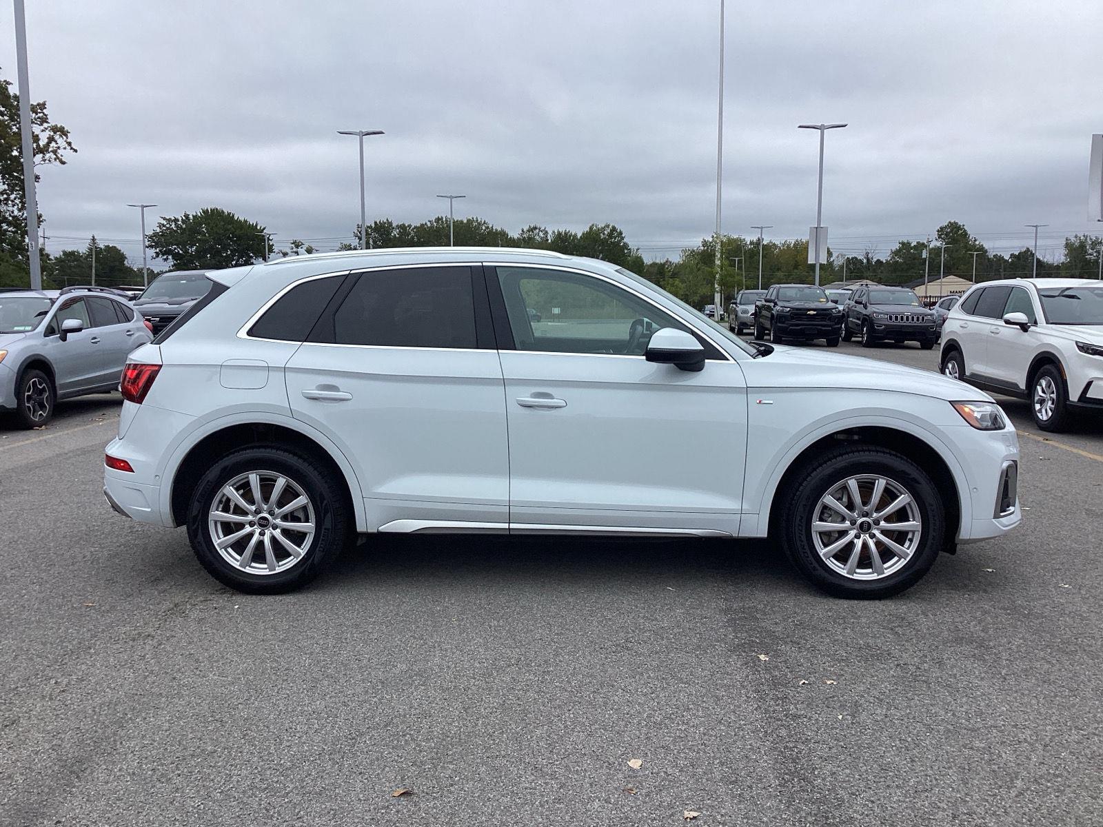 Used 2024 Glacier White Metallic Audi S line Prestige image 10