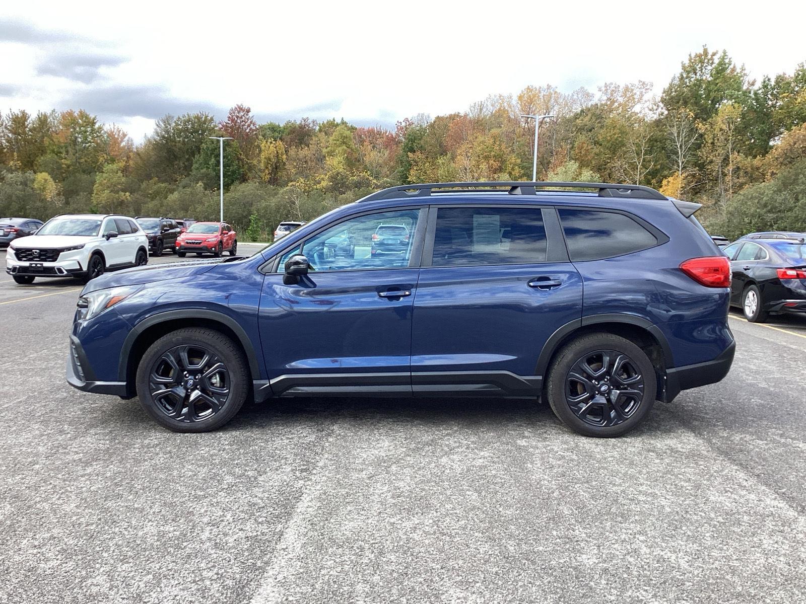 Used 2023 Cosmic Blue Pearl Subaru Onyx Edition image 4