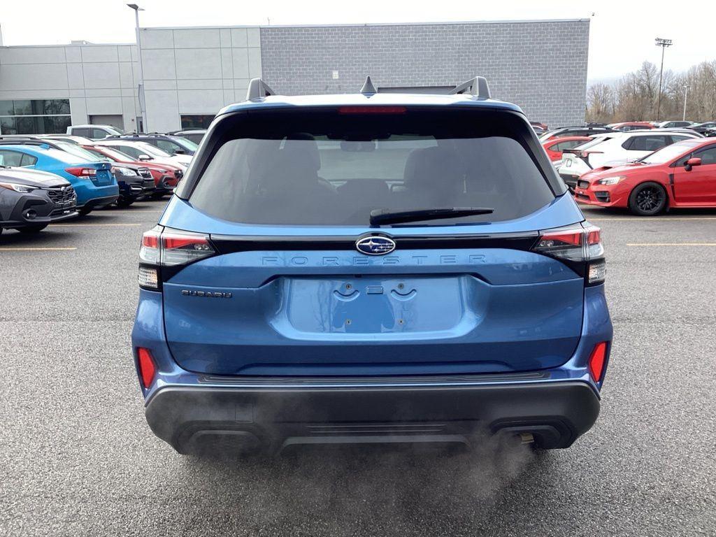 Certified Used 2025 Horizon Blue Subaru Premium image 6
