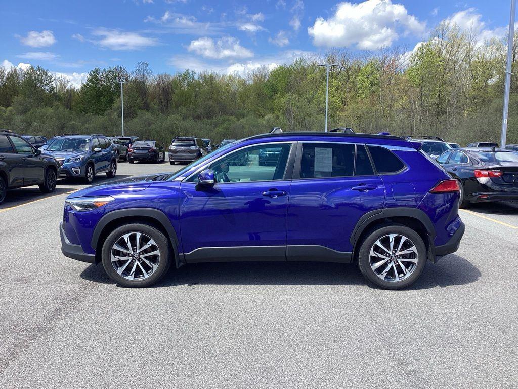 Used 2023 Blue Toyota XLE image 4