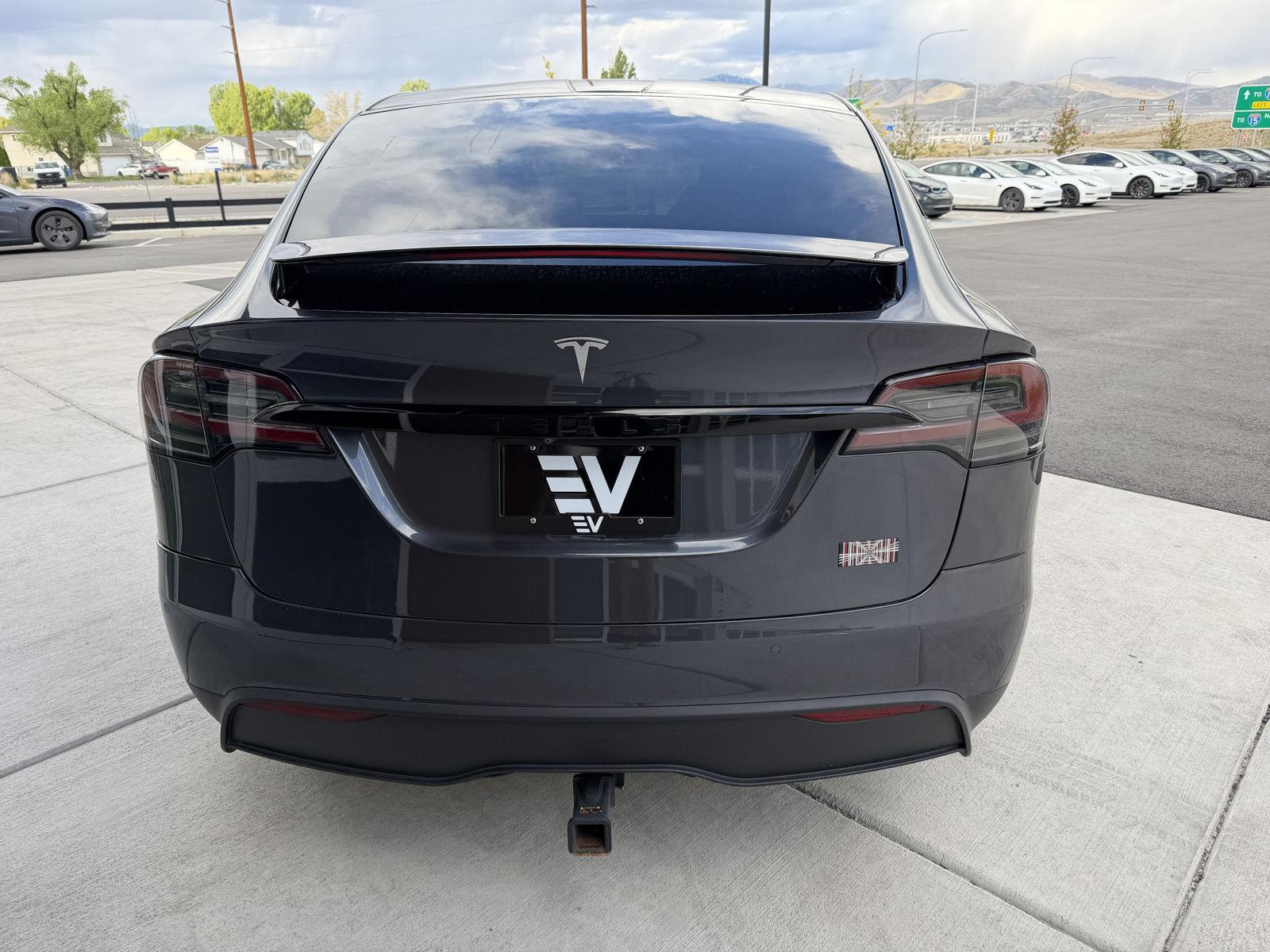 2022 Tesla Model X Plaid - Photo 7