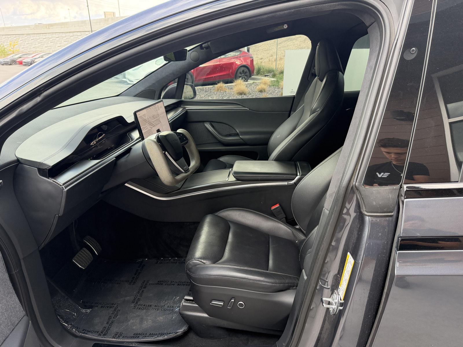 2022 Tesla Model X Plaid - Photo 12