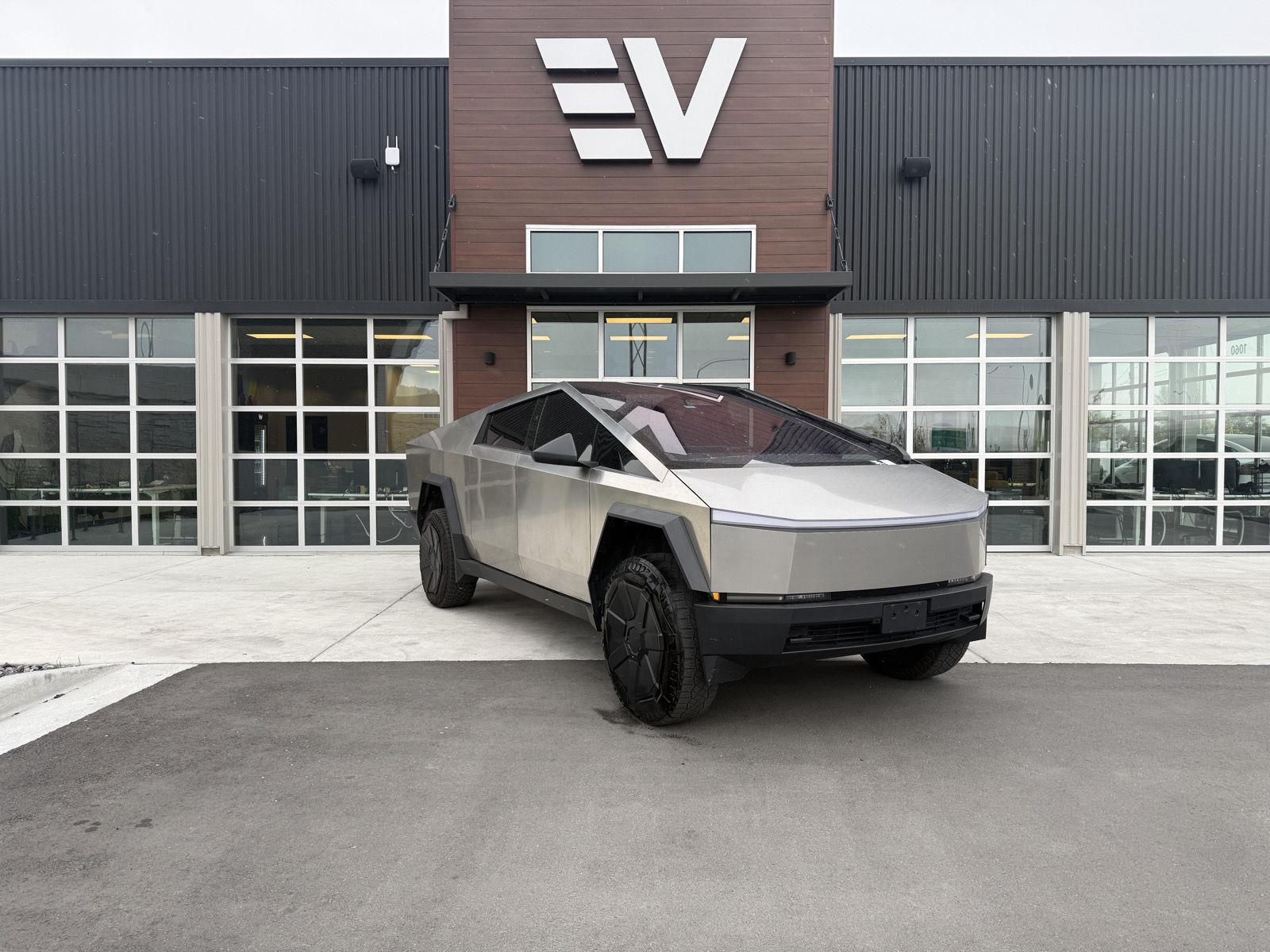 2024 Tesla Cybertruck Cyberbeast's photo