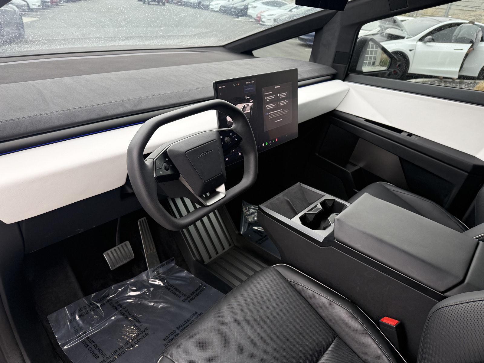 2024 Tesla Cybertruck Cyberbeast - Photo 13