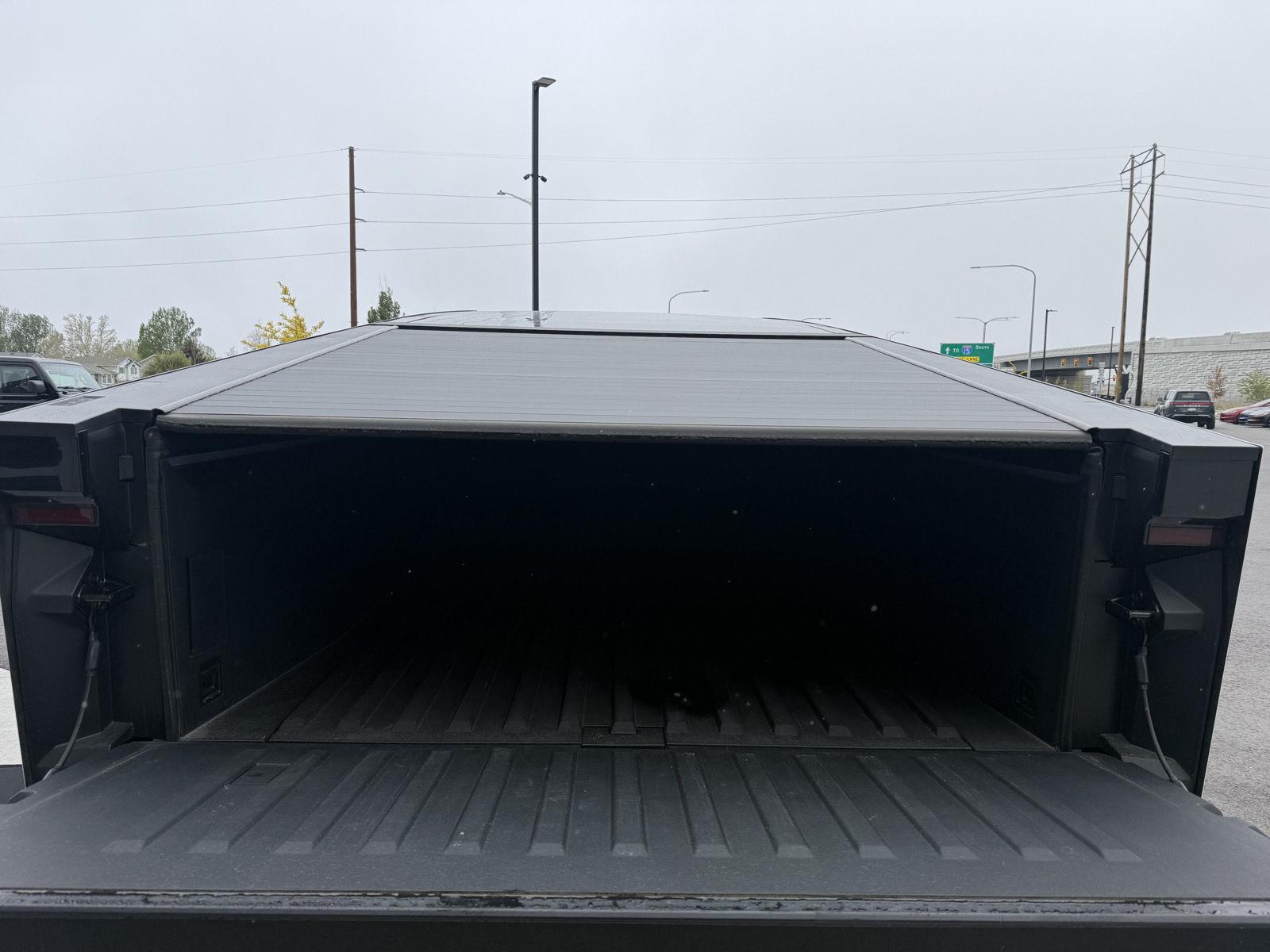 2024 Tesla Cybertruck Cyberbeast - Photo 18