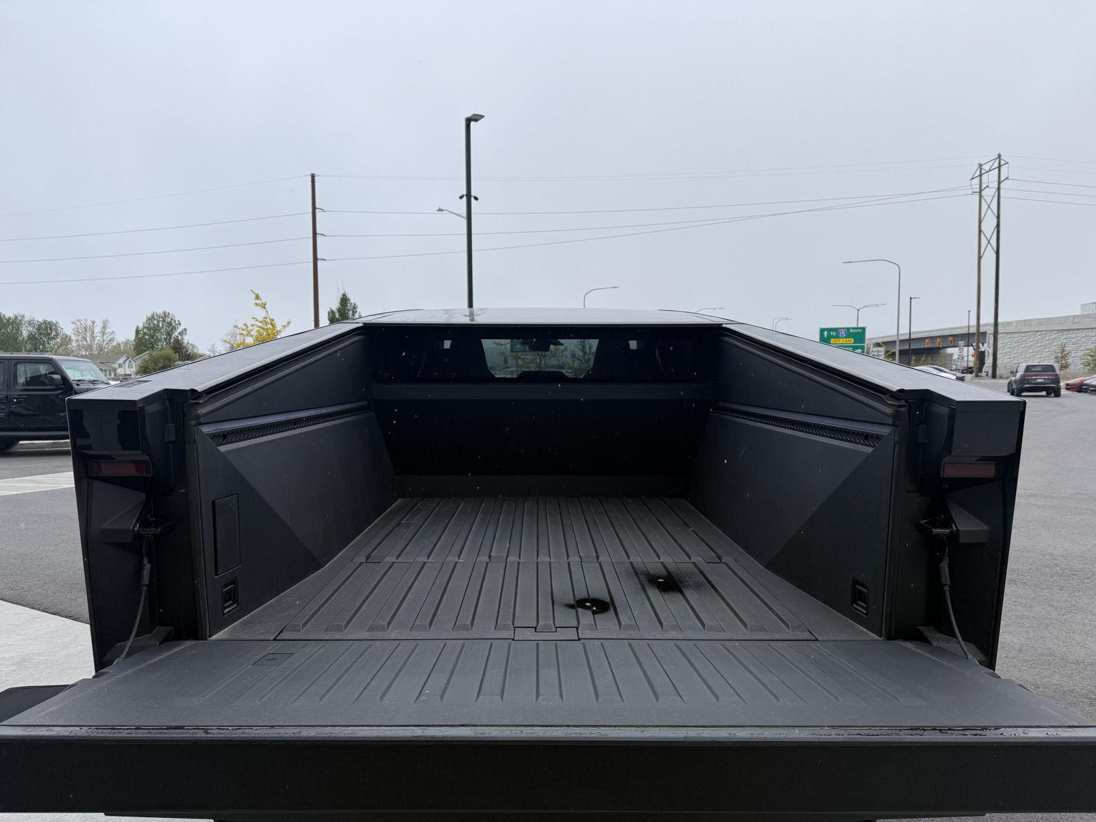 2024 Tesla Cybertruck Cyberbeast - Photo 19