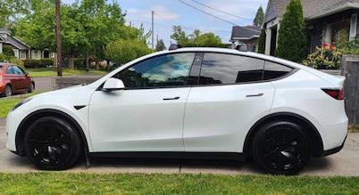 2021 Tesla Model Y Long Range Dual Motor All-Wheel Drive's photo
