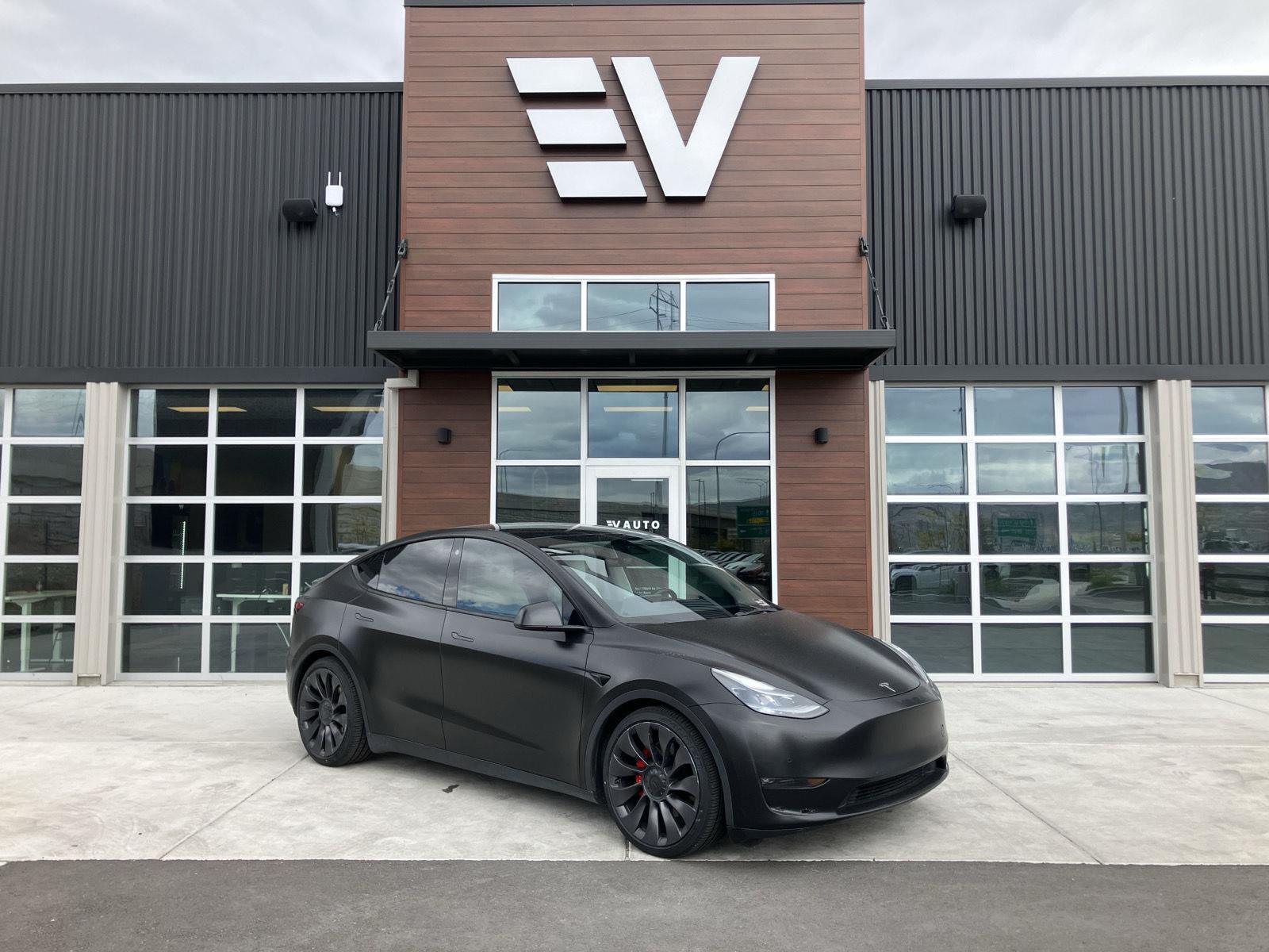 2021 Tesla Model Y Performance Dual Motor All-Wheel Drive's photo