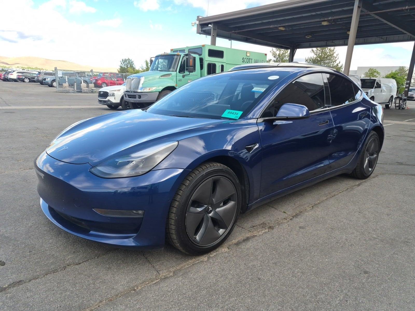 2022 Tesla Model 3 Long Range Dual Motor All-Wheel Drive's photo