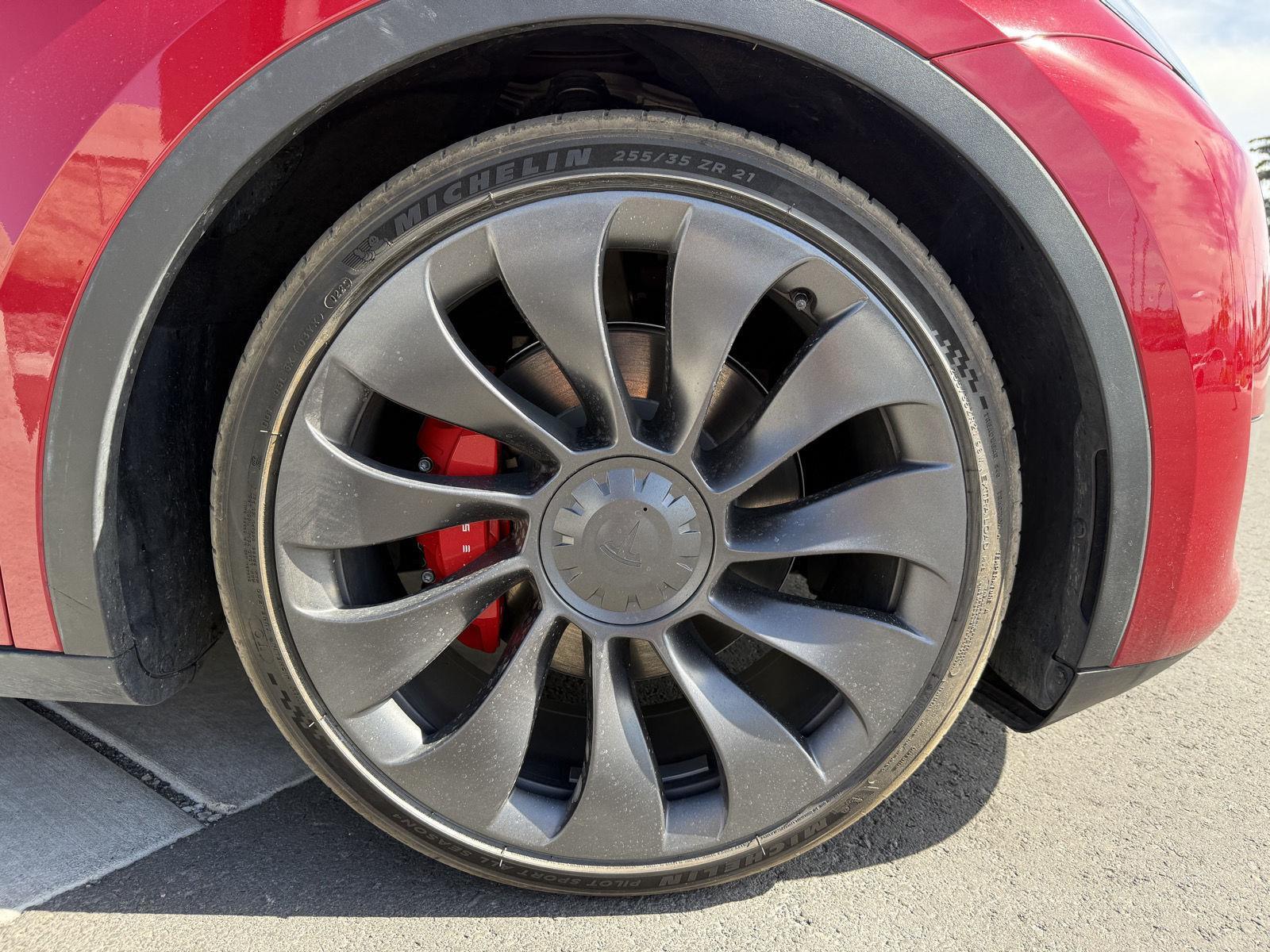 2023 Tesla Model Y Performance - Photo 10