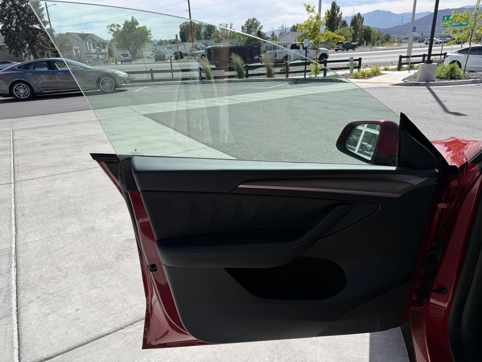2023 Tesla Model Y Performance - Photo 11