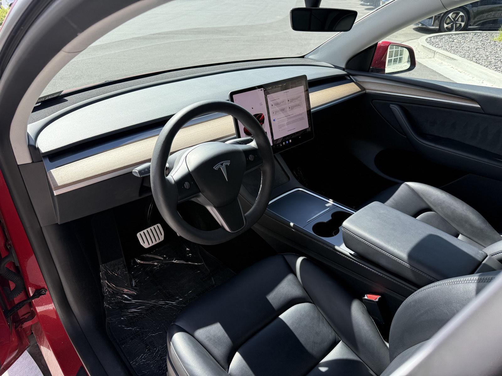 2023 Tesla Model Y Performance - Photo 12