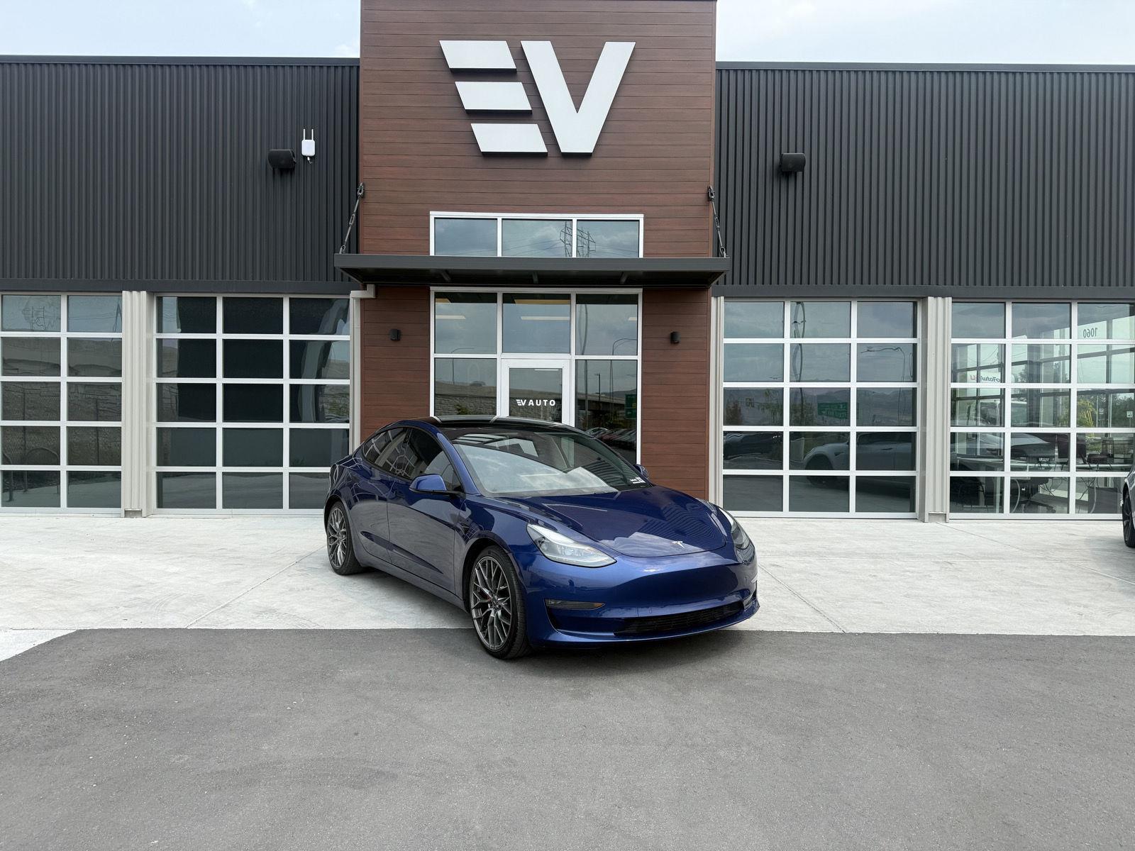 2021 Tesla Model 3 Performance Dual Motor All-Wheel Drive's photo