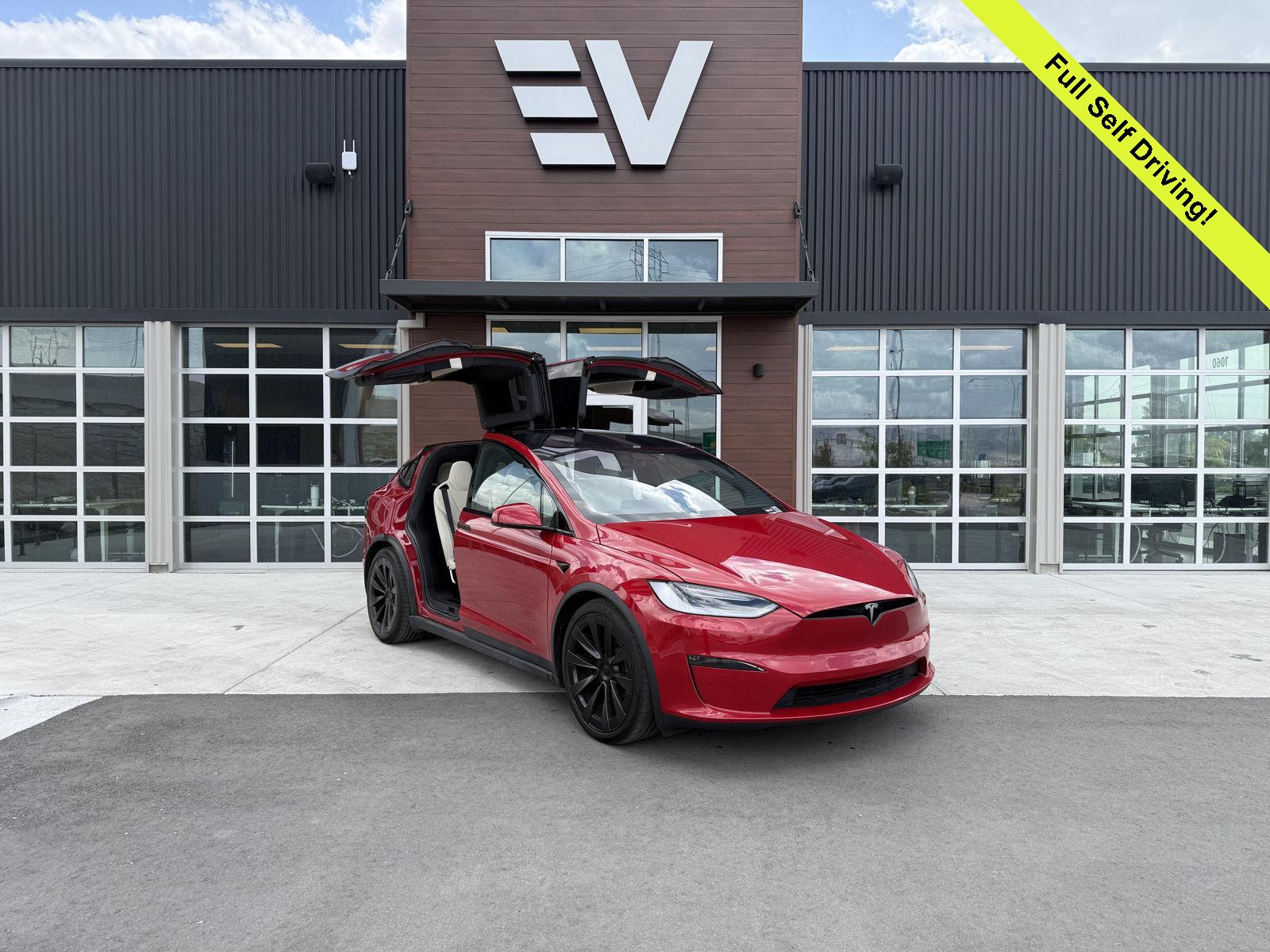 2023 Tesla Model X Plaid's photo