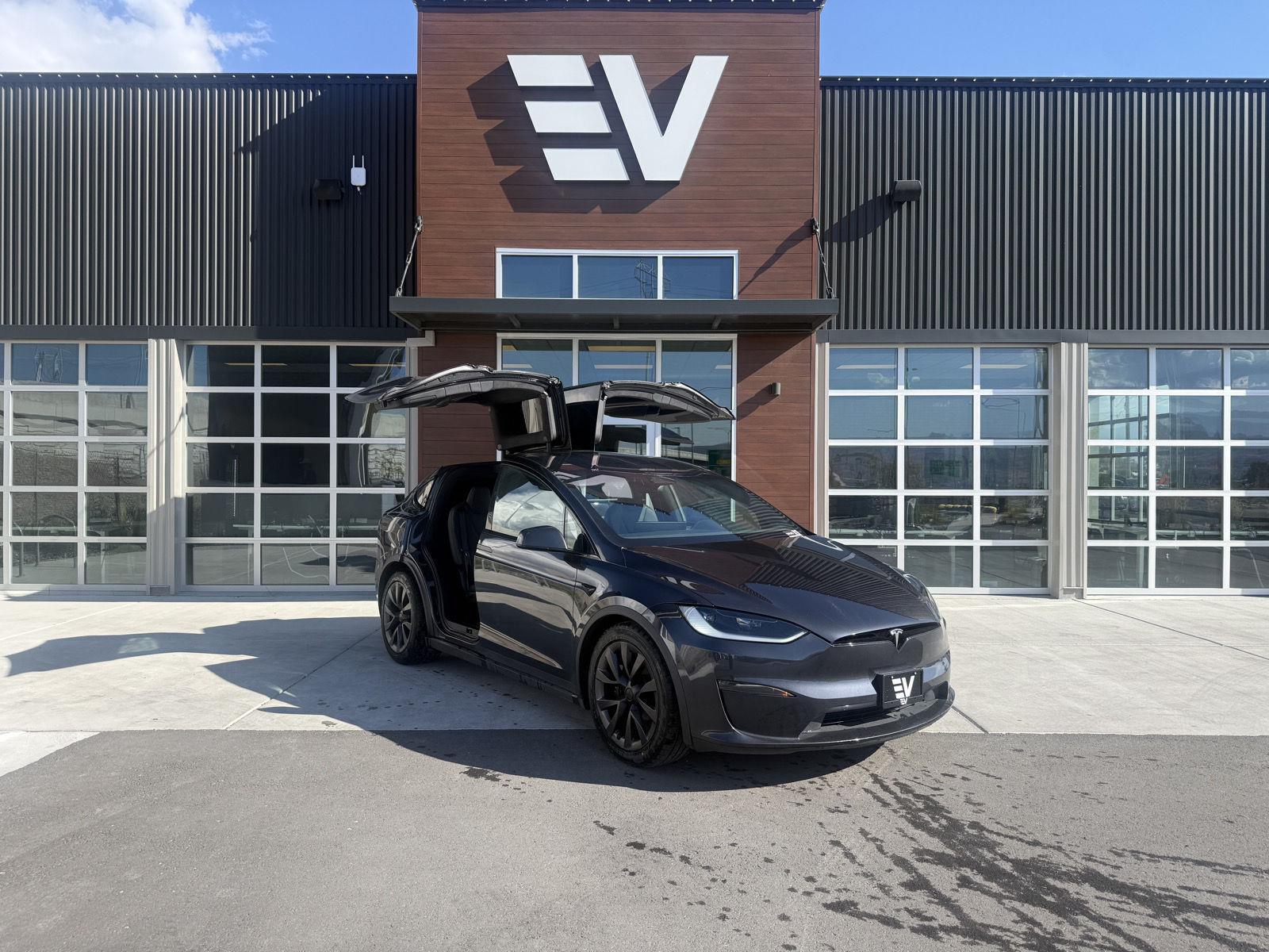 2024 Tesla Model X Long Range
