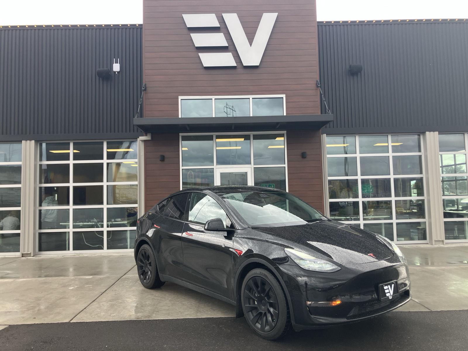 2024 Tesla Model Y Long Range