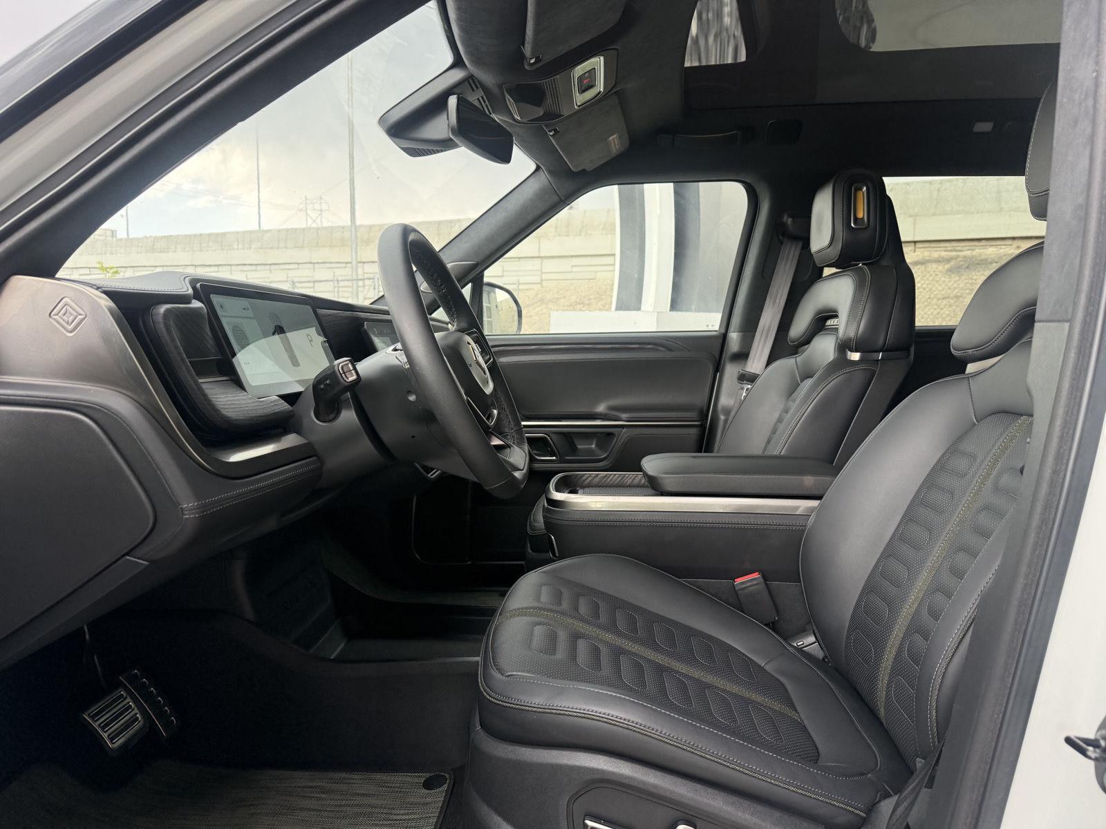 2023 Rivian R1S Adventure - Photo 13