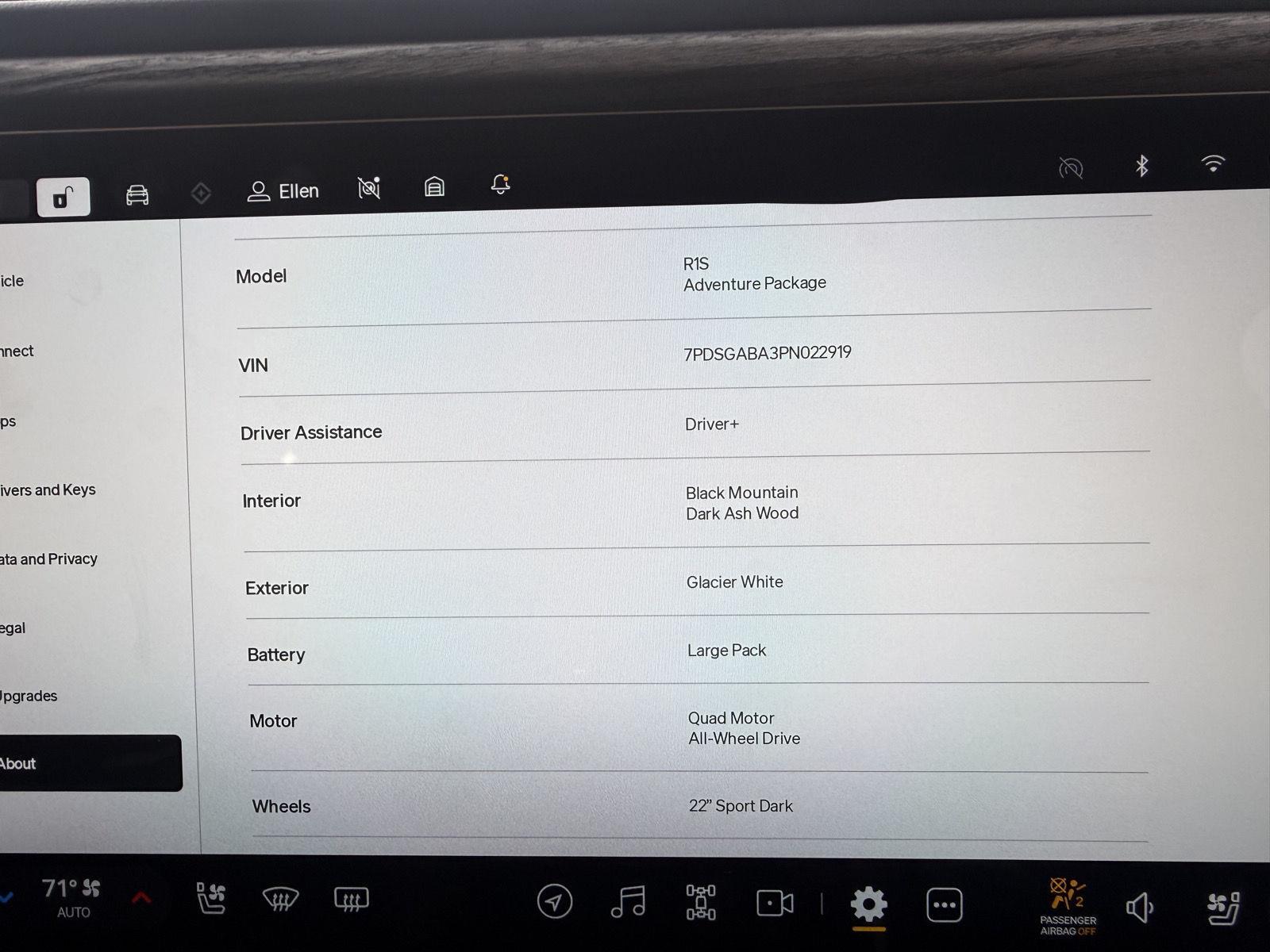 2023 Rivian R1S Adventure - Photo 26