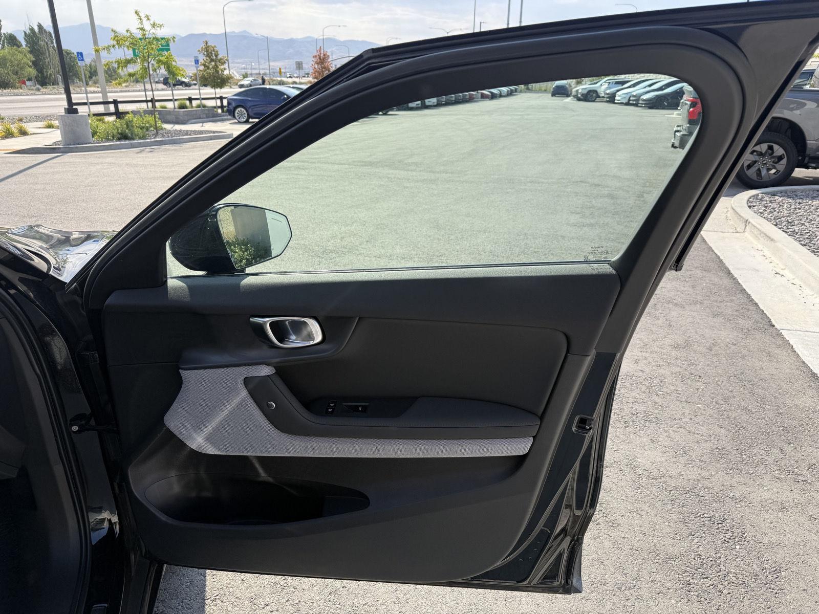 2022 Polestar 2 Base - Photo 22