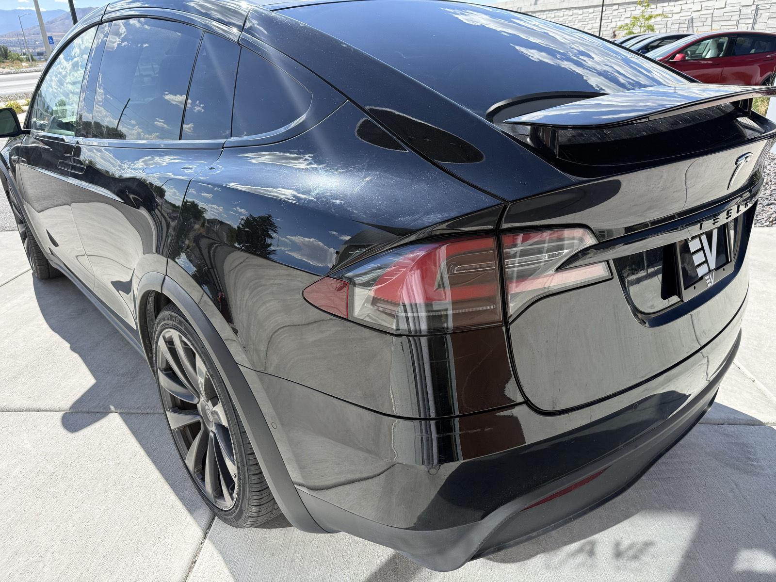 2022 Tesla Model X Plaid - Photo 6