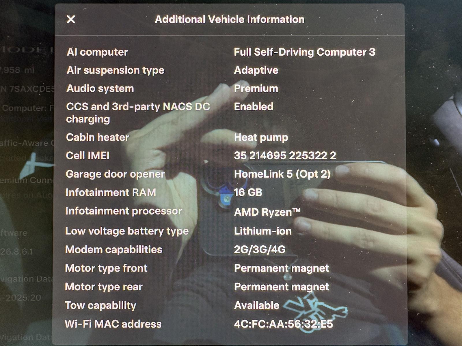 2022 Tesla Model X Long Range - Photo 12