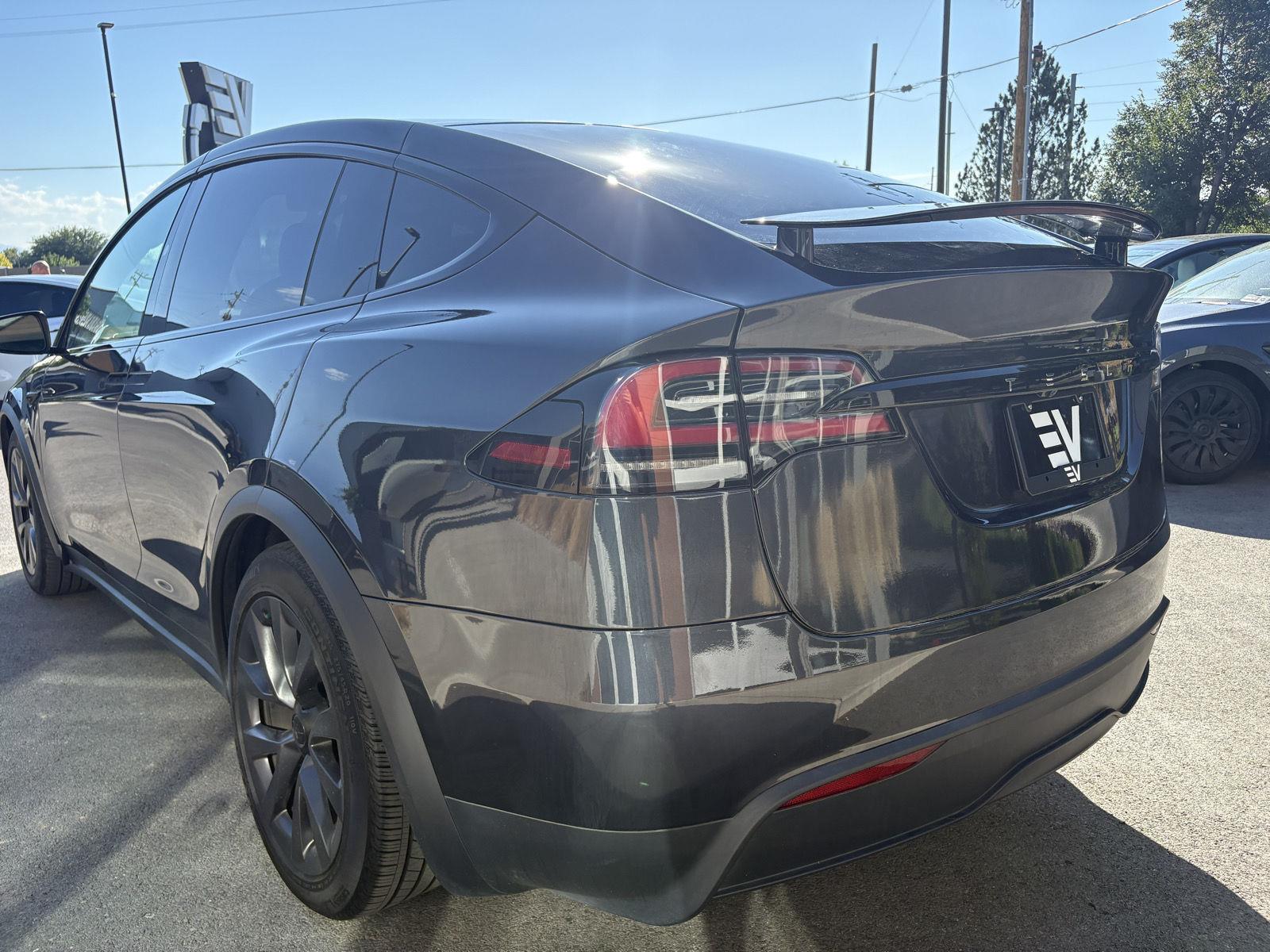 2024 Tesla Model X Long Range - Photo 6