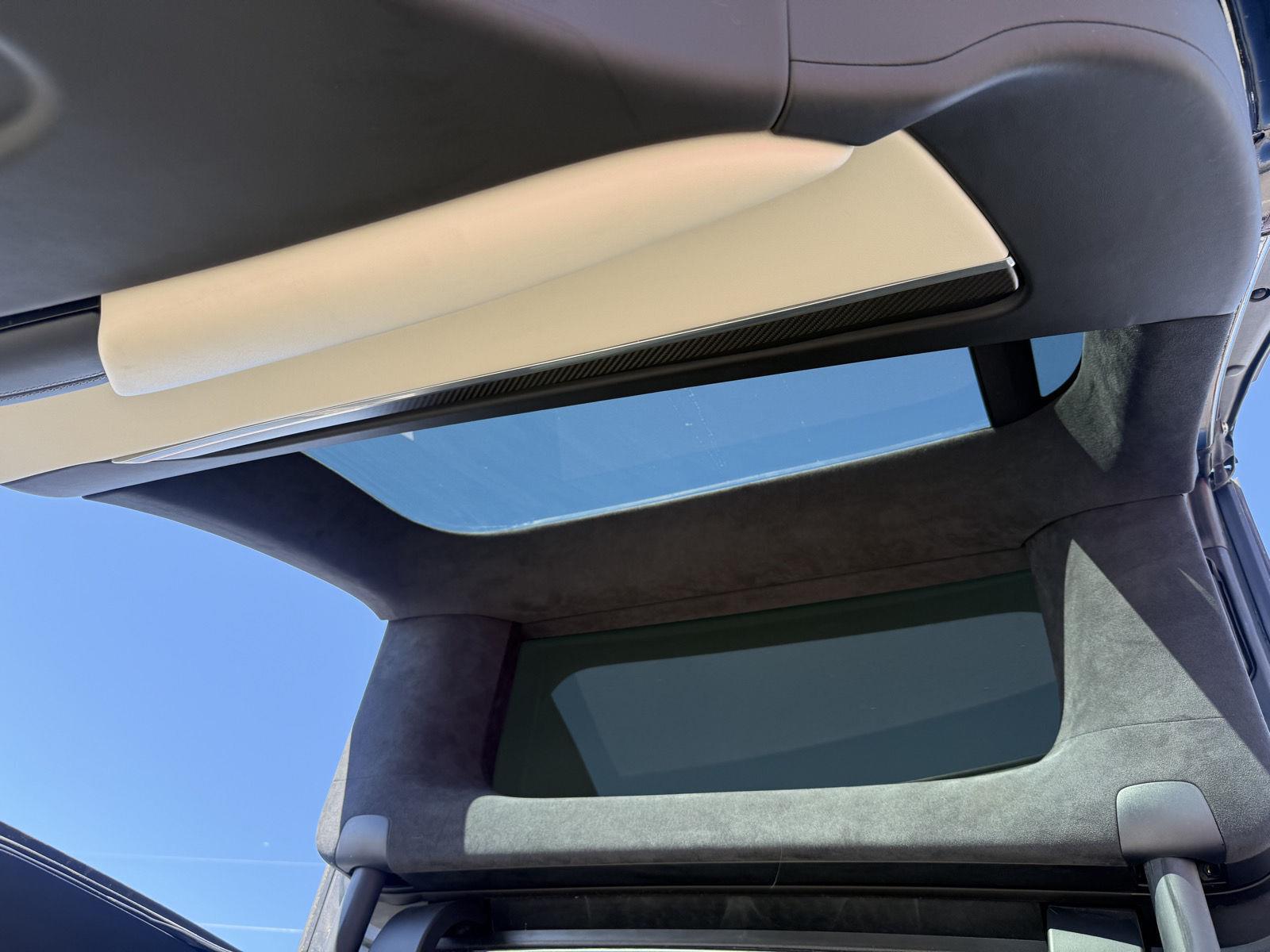 2022 Tesla Model X Plaid - Photo 14