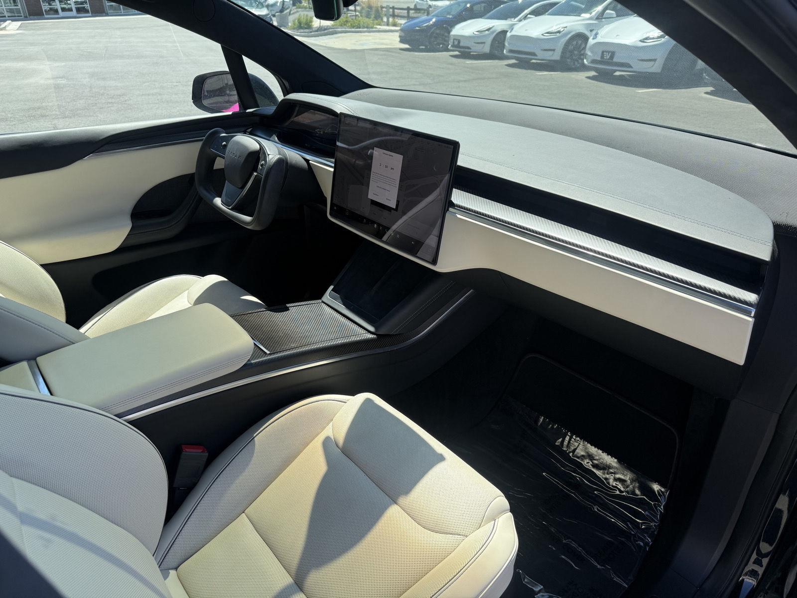 2022 Tesla Model X Plaid - Photo 24