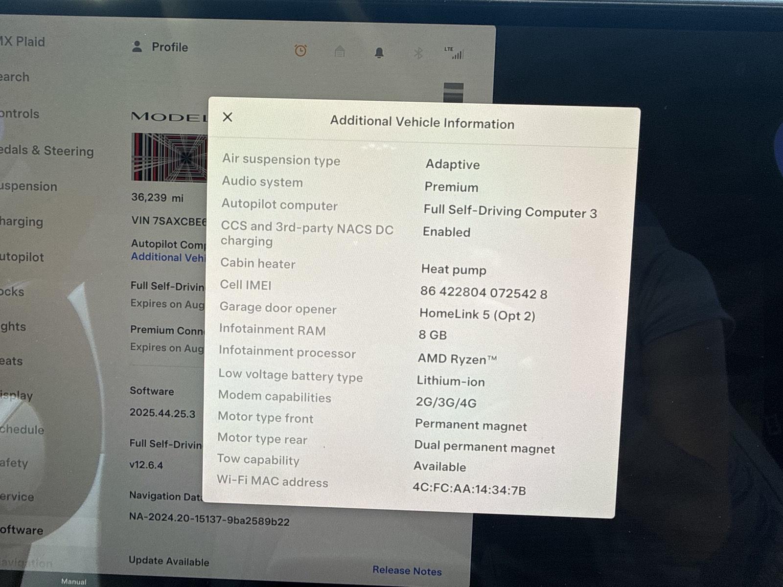 2022 Tesla Model X Plaid - Photo 27